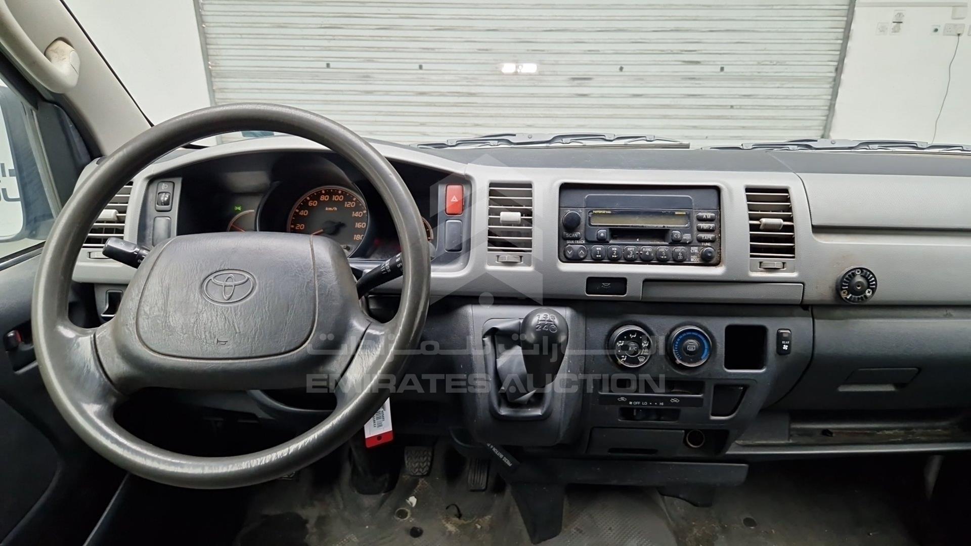 2008 TOYOTA HIACE VIN: JTGJX02P480018932