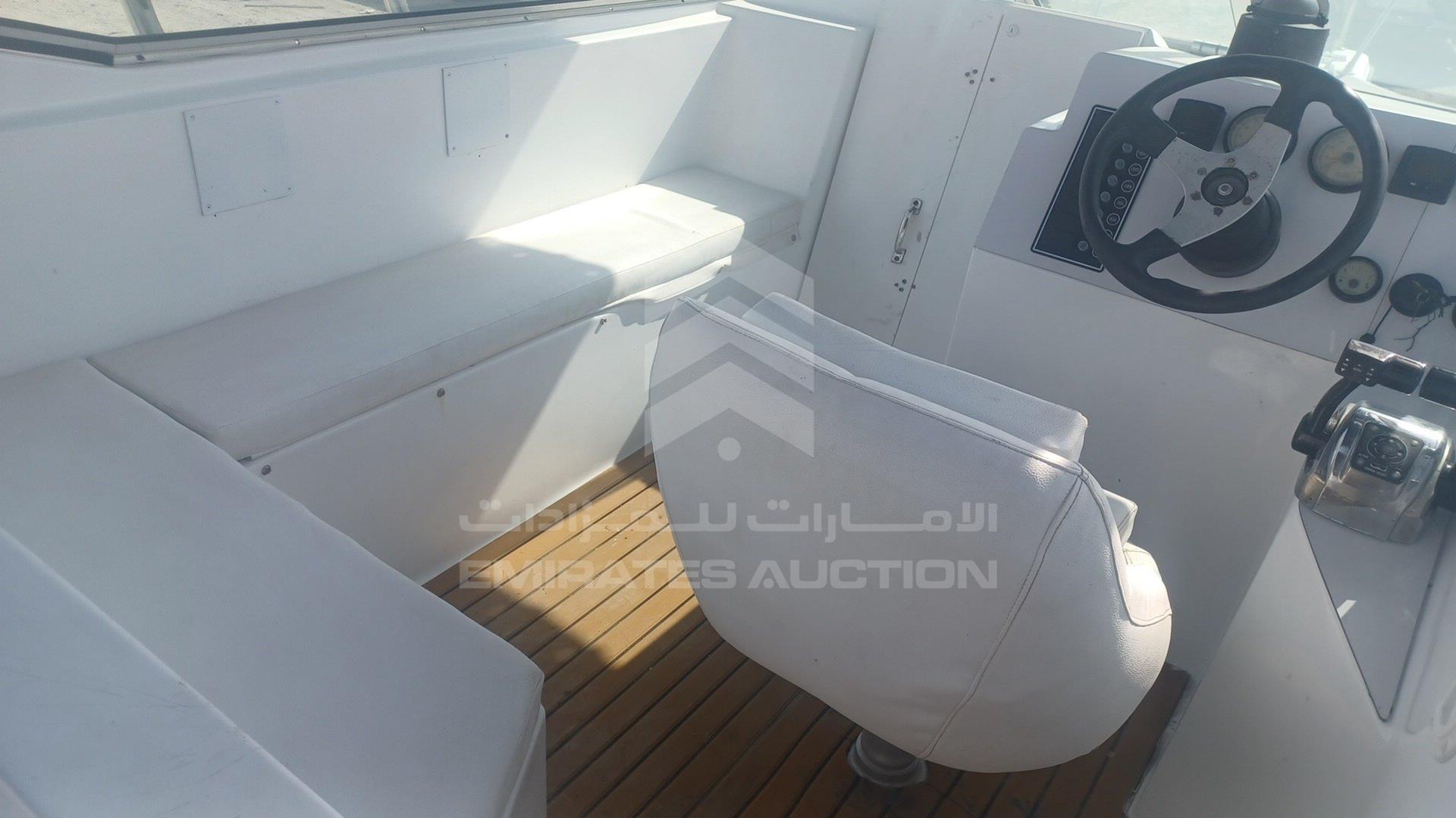0 BOAT + TROLLEY --- VIN: XAU0457SK293