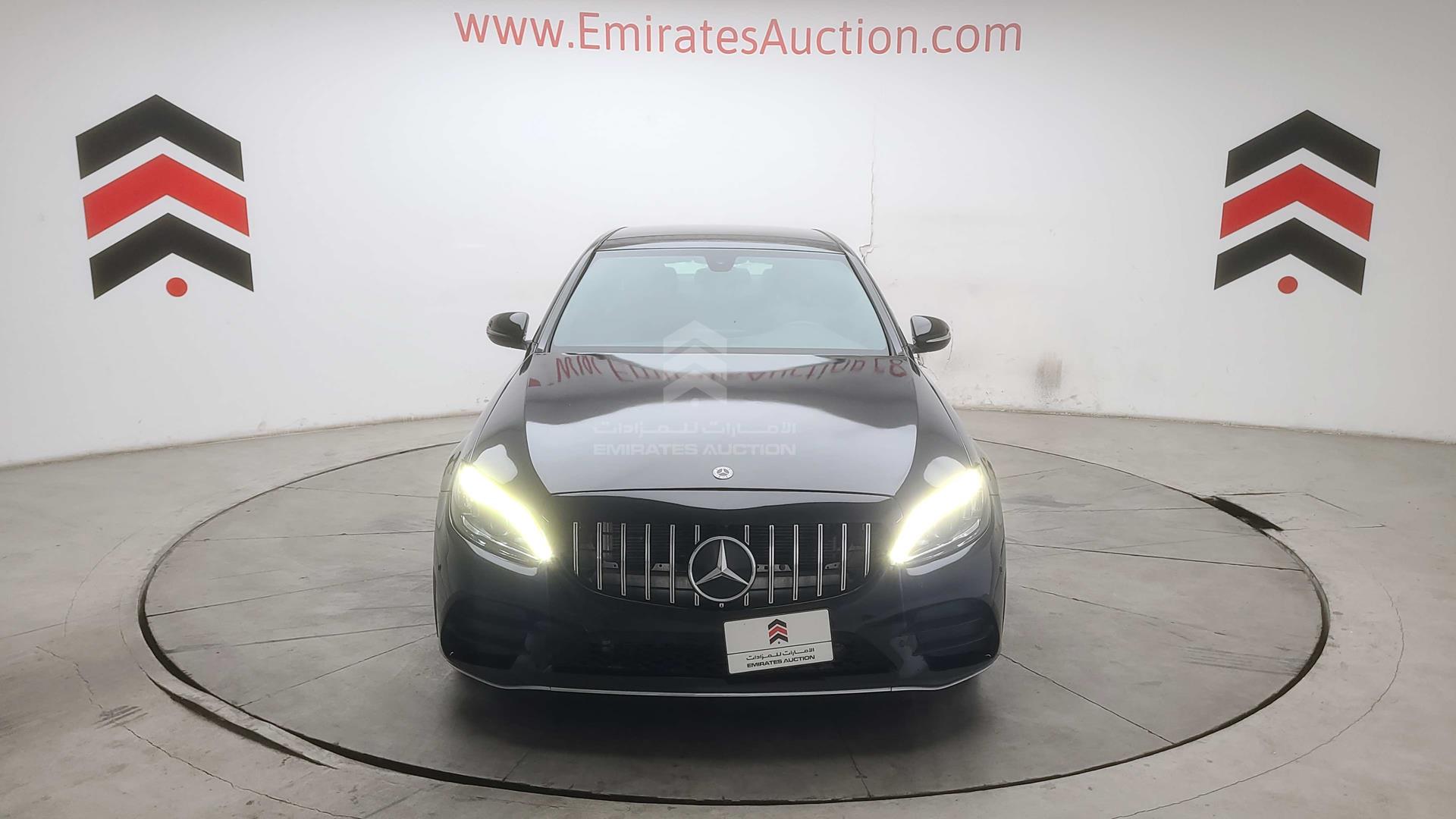 2018 MERCEDES C 300 VIN: WDDWF4JB9JR417894