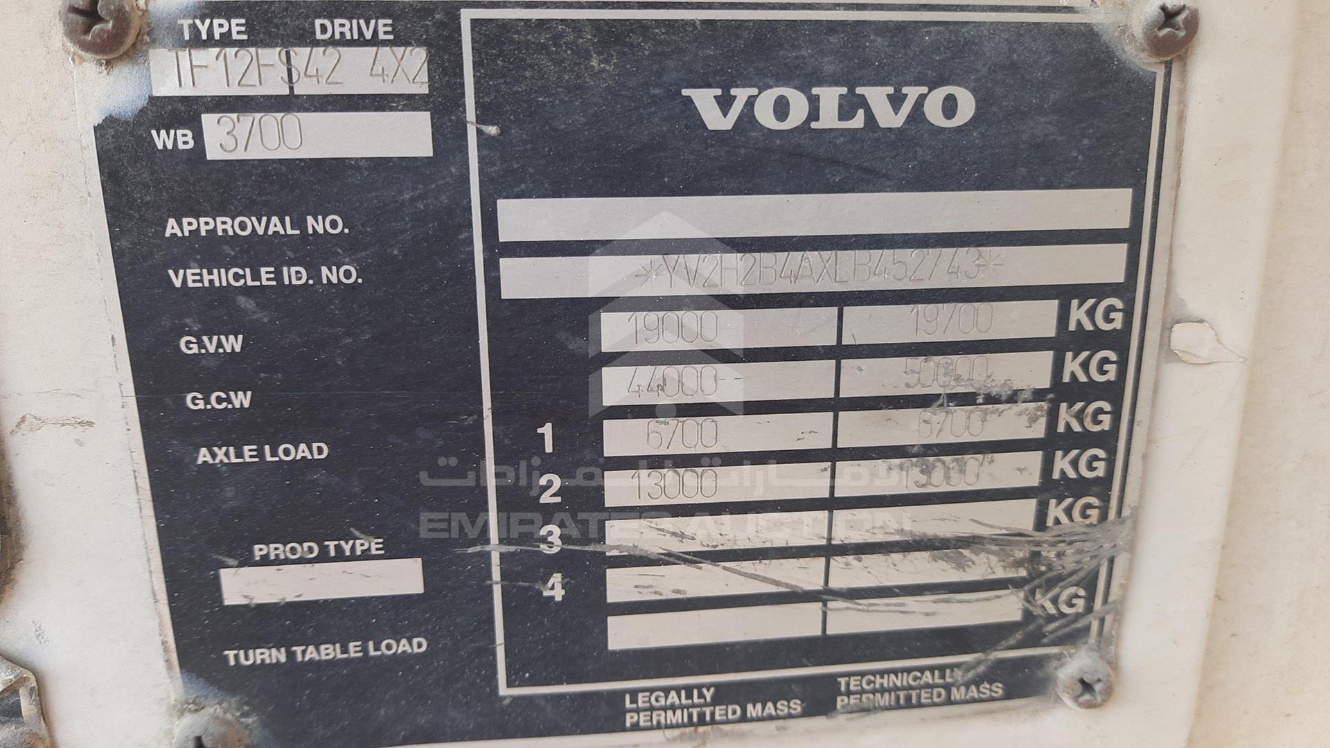 0 VOLVO F12 VIN: YV2H2B4AXLB452743
