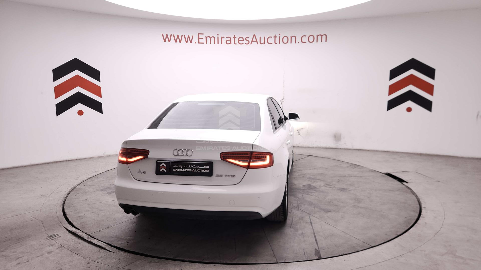 2014 AUDI A4 VIN: WAUACCFL5EN021061
