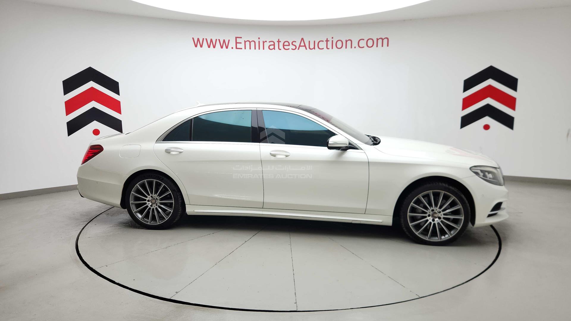 2014 MERCEDES S 500 VIN: WDDUG8CB2EA022825