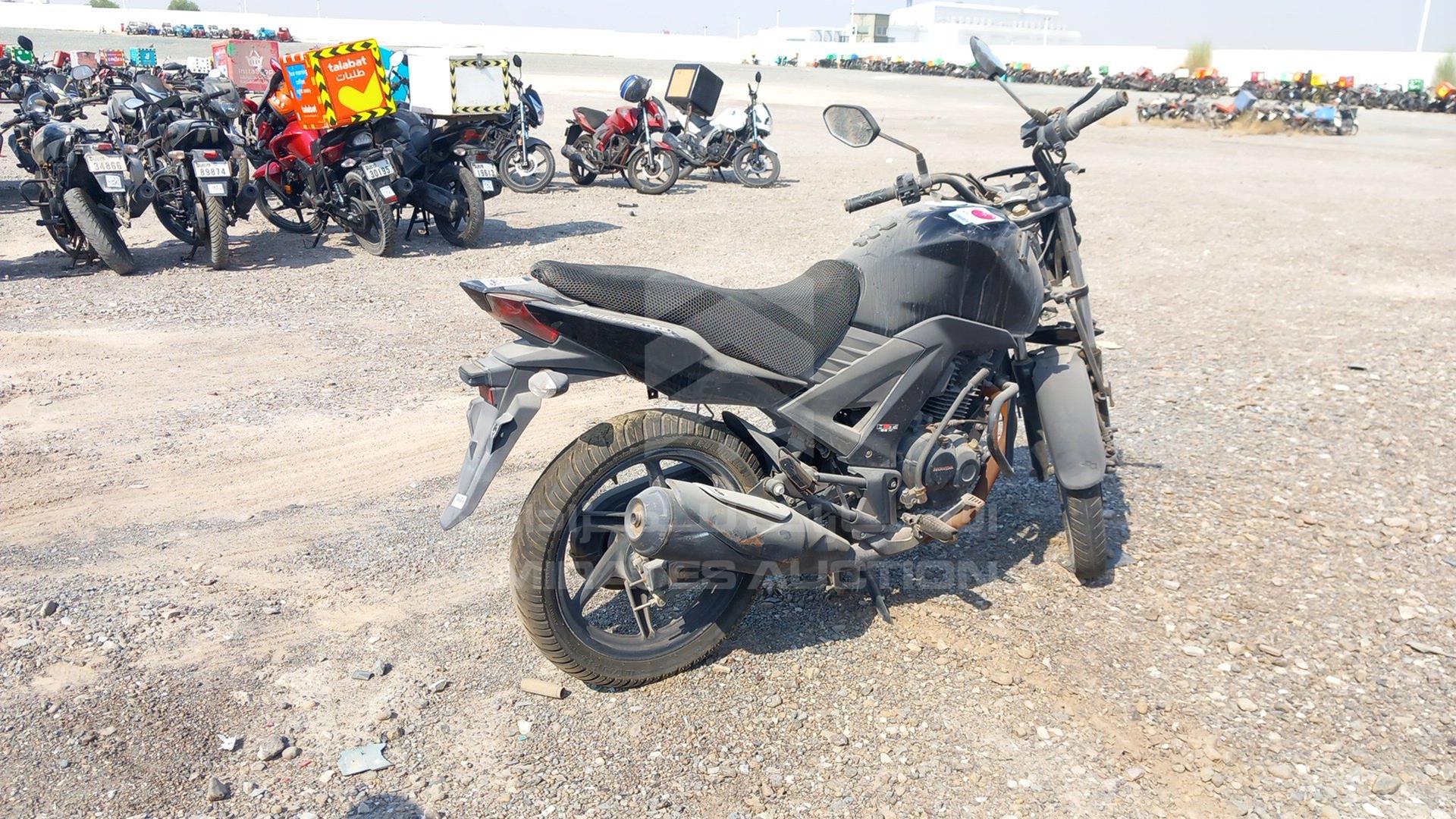 2018 HONDA UNICORN VIN: ME4KC209EJ8035213