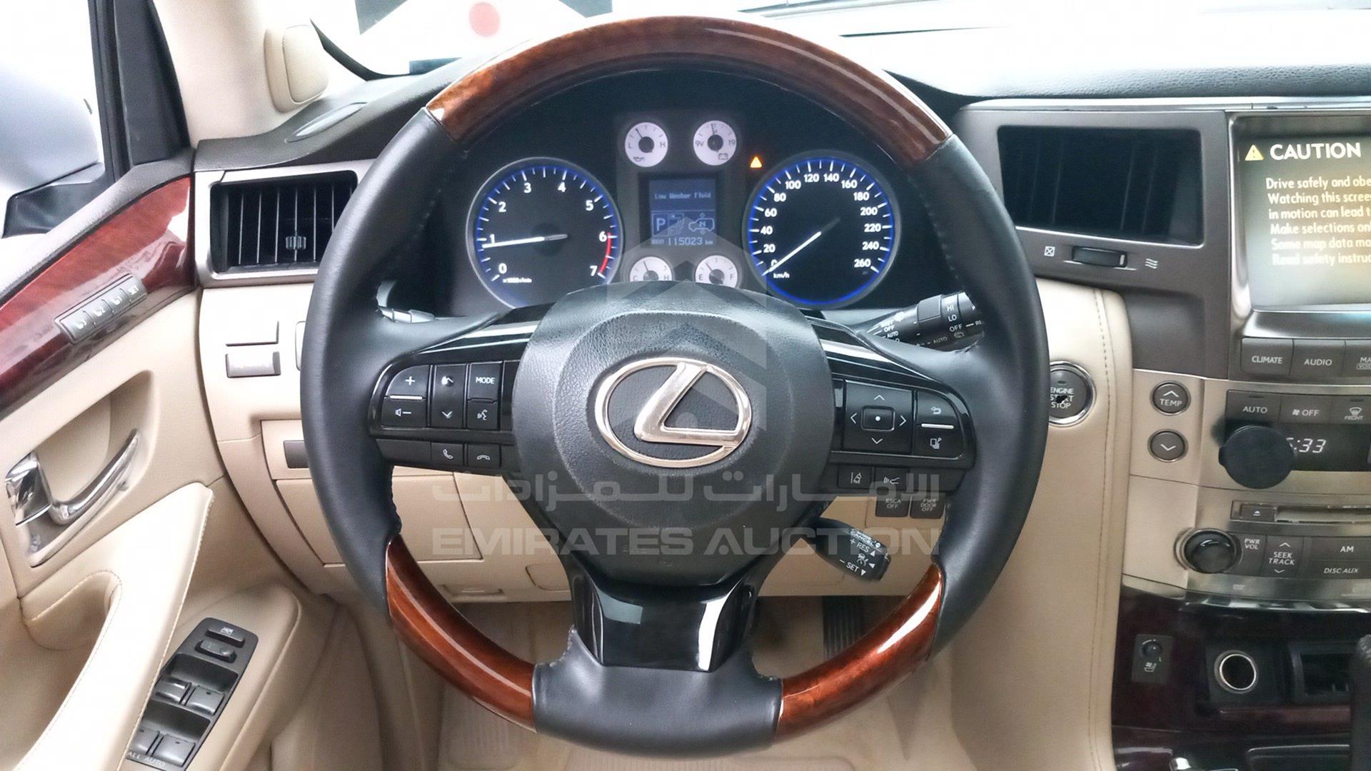 2009 LEXUS LX 570 VIN: JTJHY0OW994015504