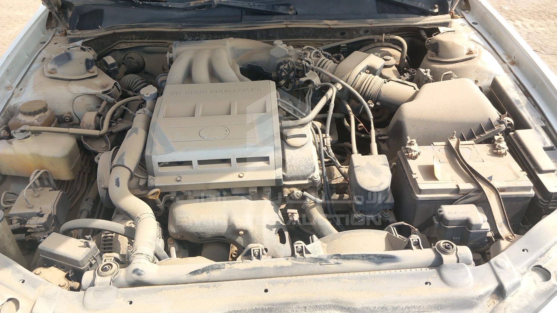 1999 LEXUS ES 300 VIN: JT8BF28G4X0162355