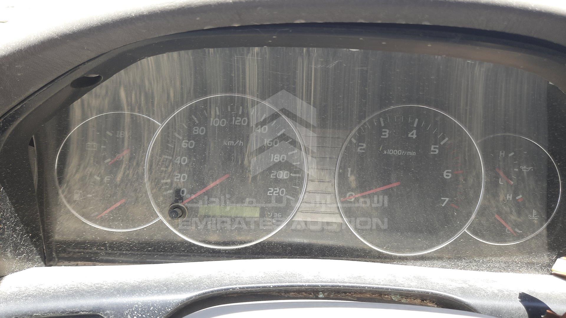 2006 TOYOTA LAND CRUISER VIN: JTEHT05J662084913