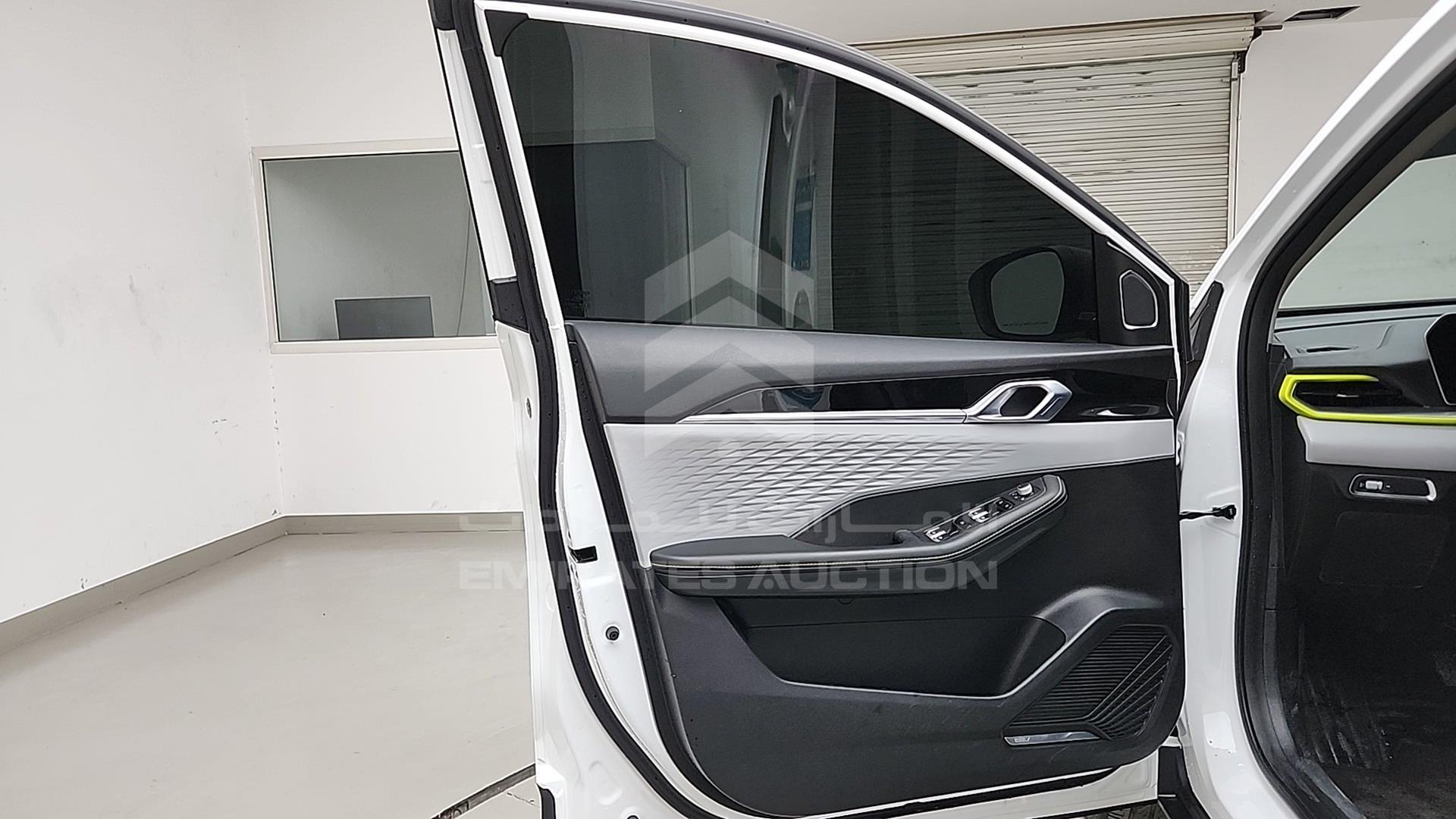 2024 GEELY COOLRAY VIN: LB3762KZ2RX505360