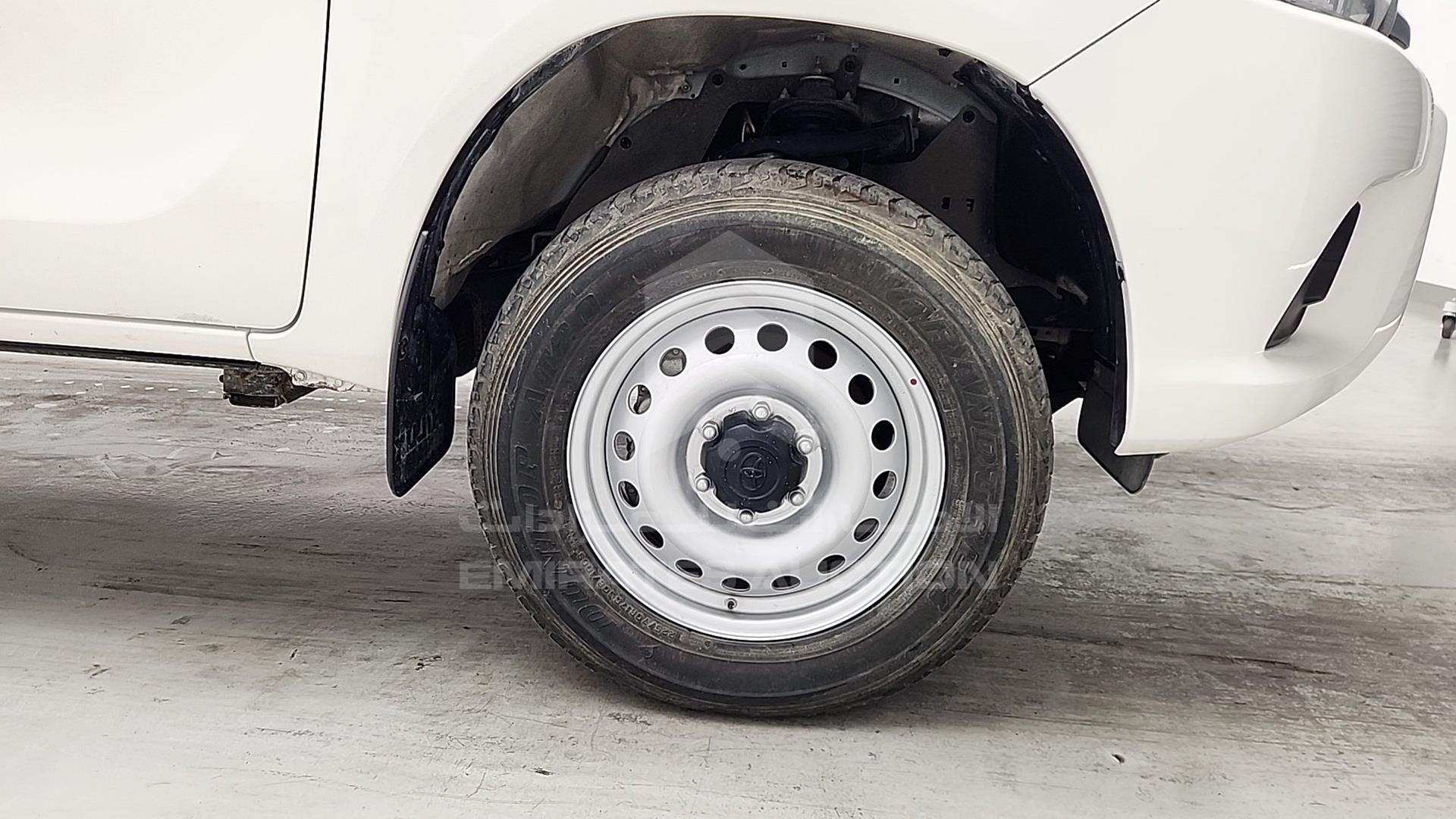 2023 TOYOTA HILUX VIN: MR0DB9CD9P5004089