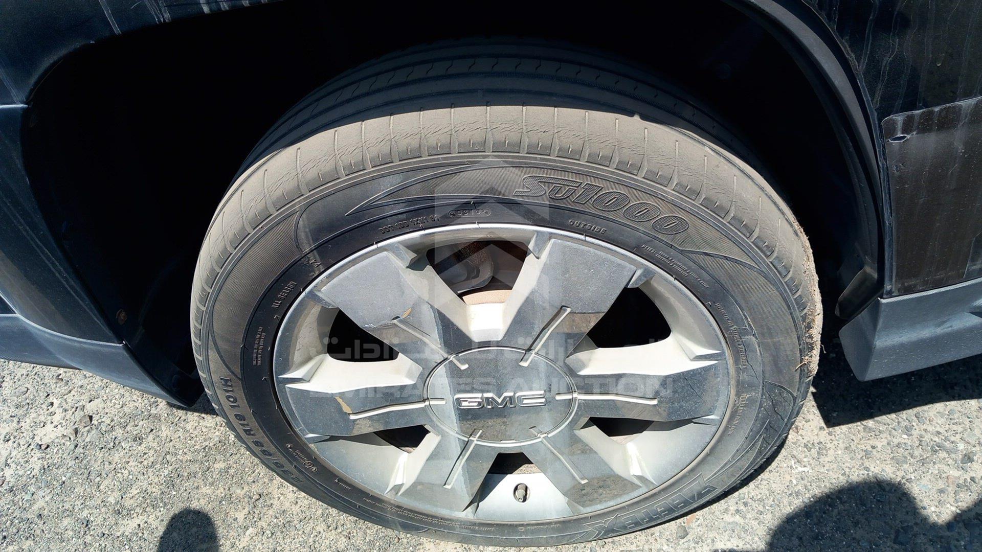 2013 GMC TERRAIN VIN: 2GKFL8E30D6106372