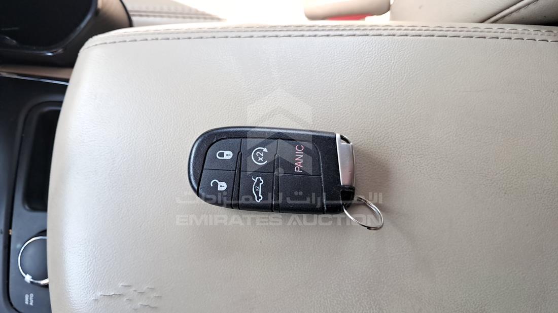 2014 Dodge Durango — Keys — Photo 4