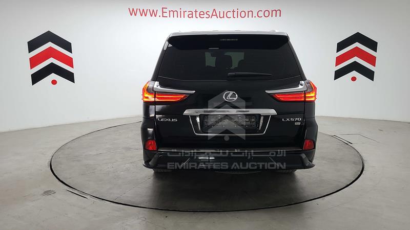 JTJHY00W1L4326058 Auction: EmiratesAuction Lot: 409451 JTJHY00W1L4326058 Lexus LX 570 2020 WHITE Photo 16