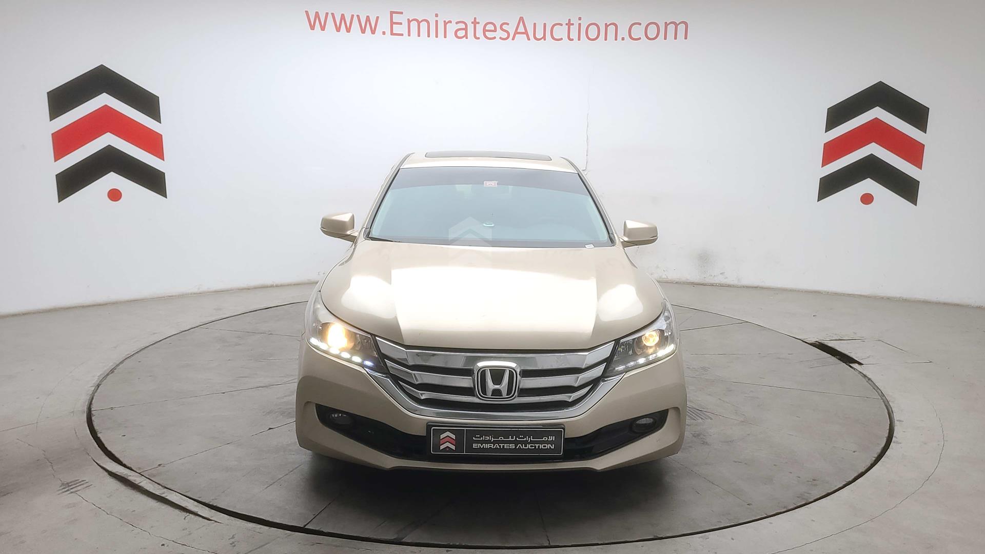 2016 HONDA ACCORD VIN: LUCCR2625G3405914