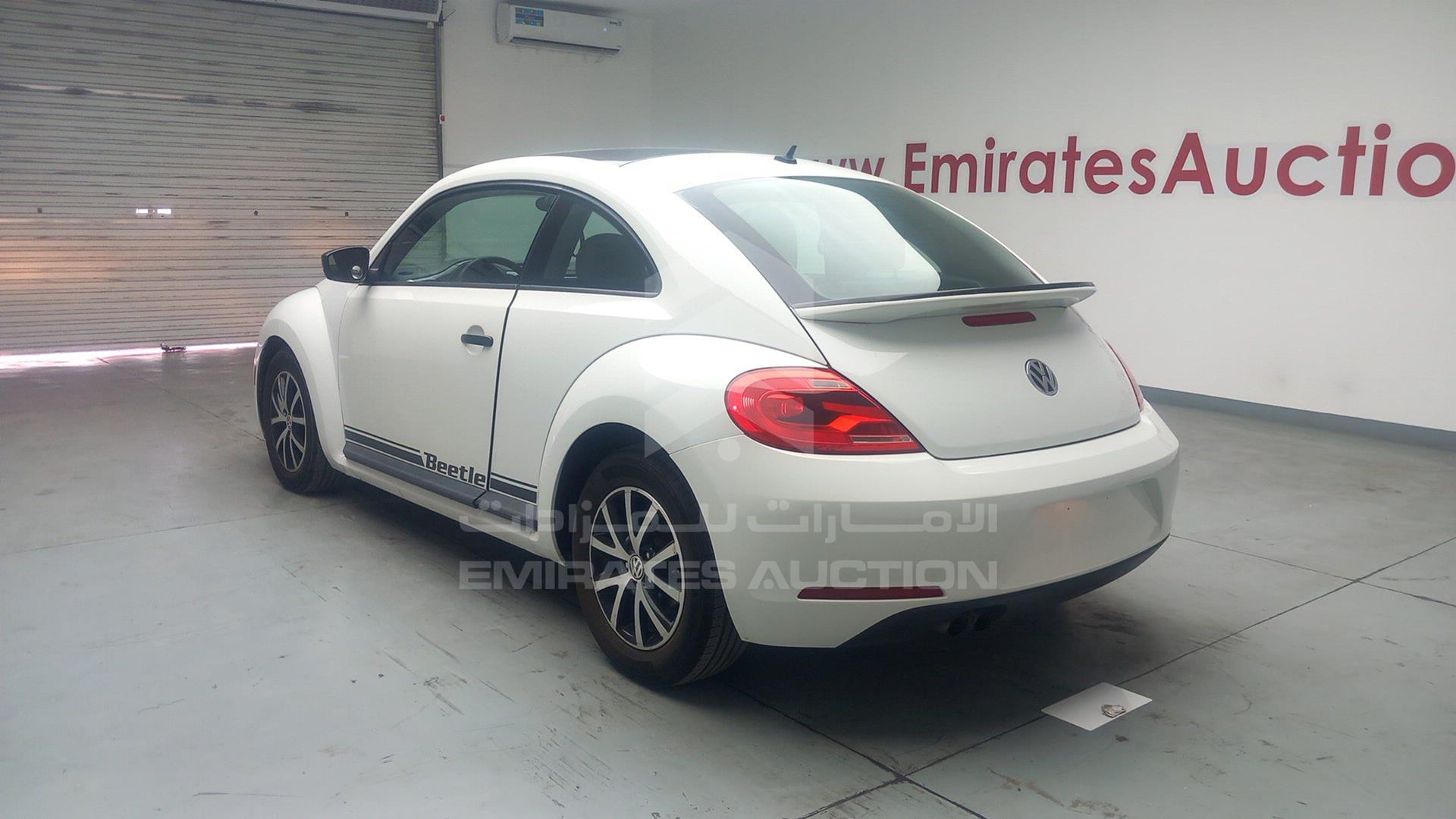 2015 VOLKSWAGEN BEETLE VIN: 3VWF17AT8FM619358