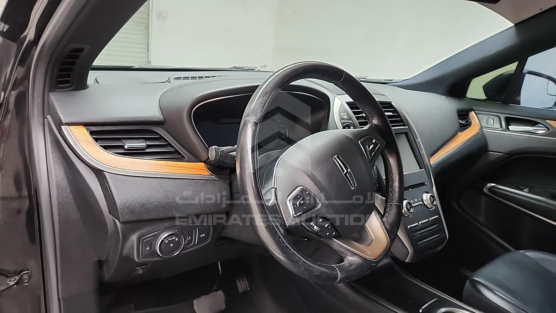 2016 LINCOLN MKC VIN: 5LMCJ2C96GUJ29825