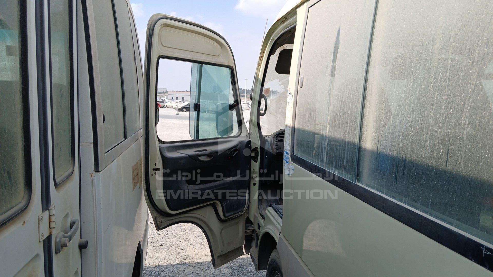 2009 HYUNDAI COUNTY VIN: KMJHD17C39C043430
