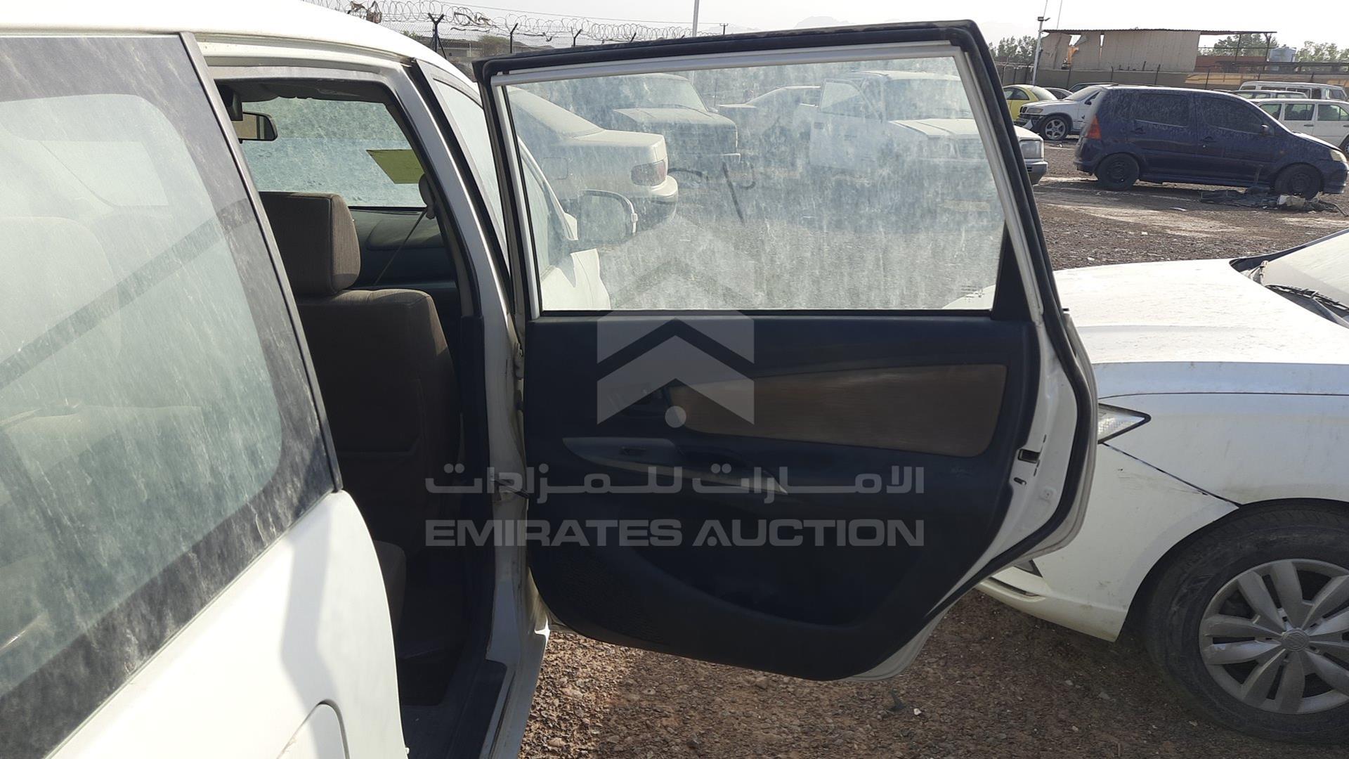 2016 TOYOTA AVANZA VIN: MHKMF53F8GK007067