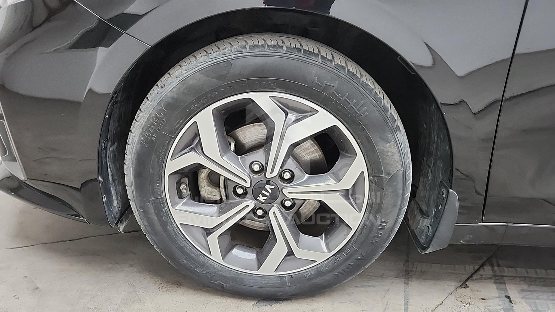2020 KIA FORTE VIN: 3KPF24AD3LE174556