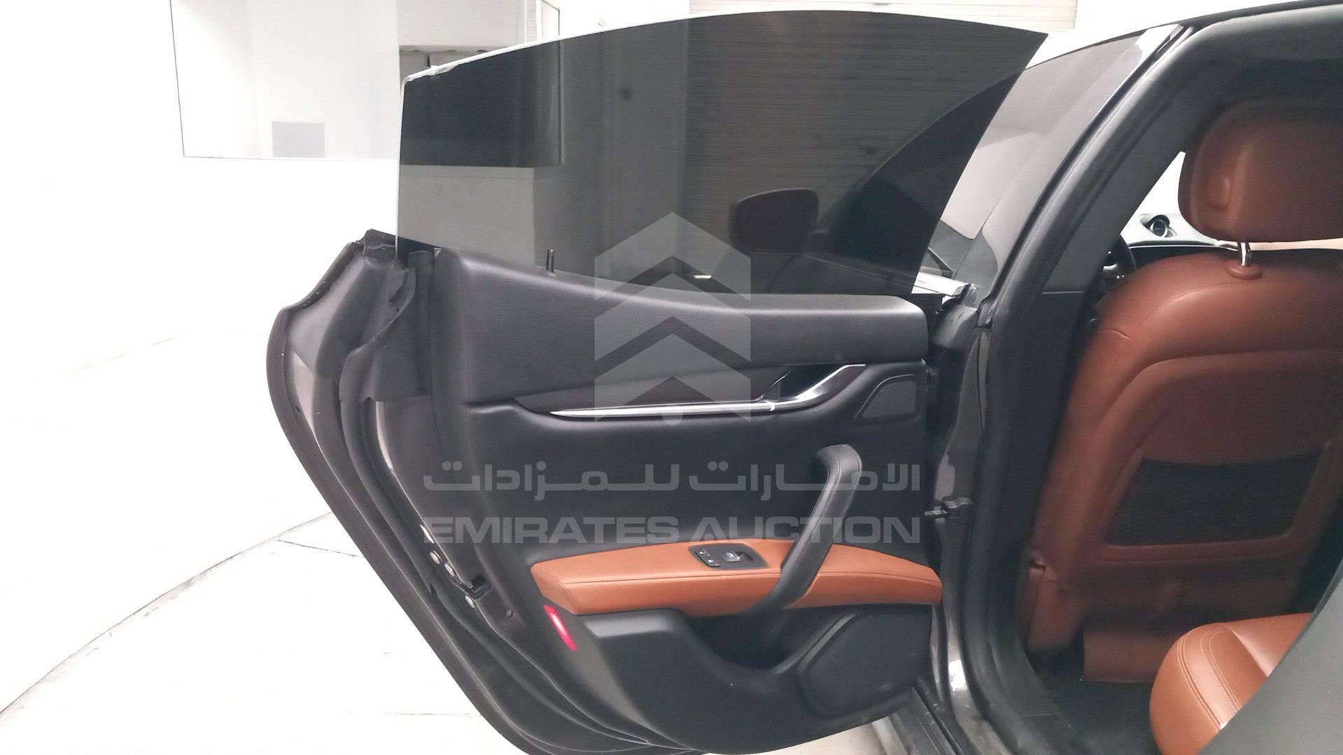 2018 MASERATI GHIBLI VIN: ZAM57YTA5J1270871