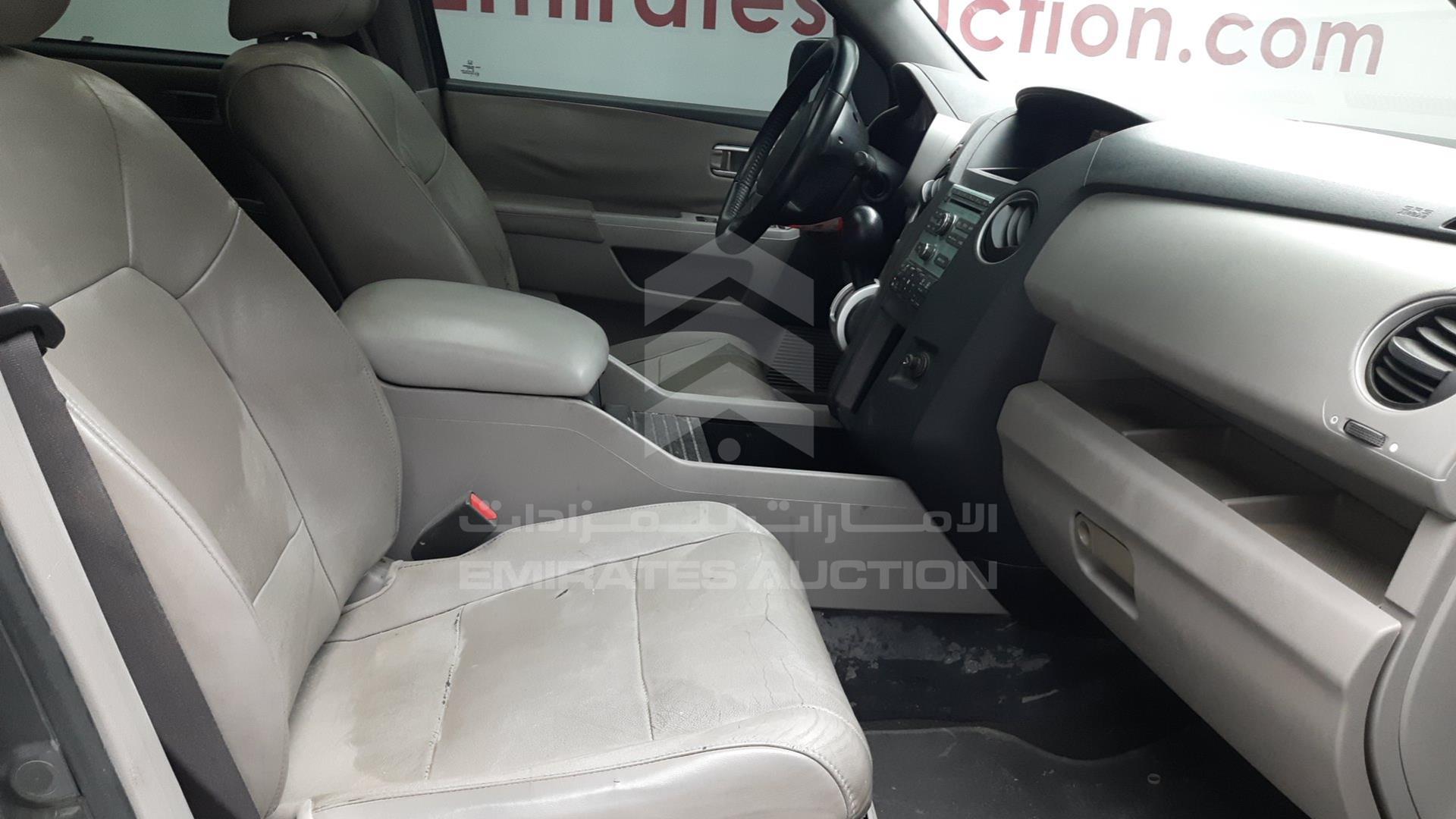 2011 HONDA PILOT VIN: 5FNYF4856BB701140