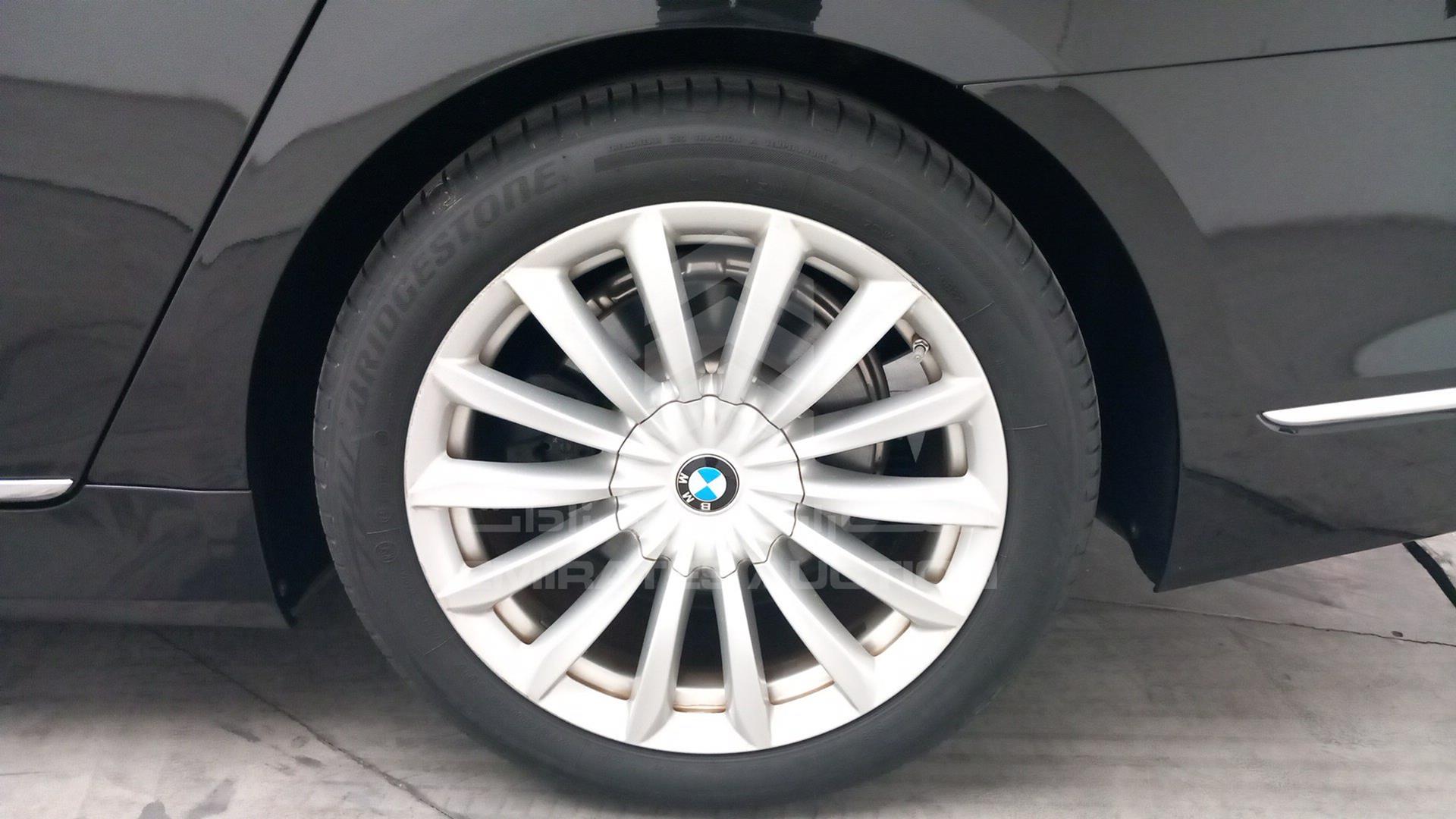2016 BMW 730 LI VIN: WBA7E0100GG611658