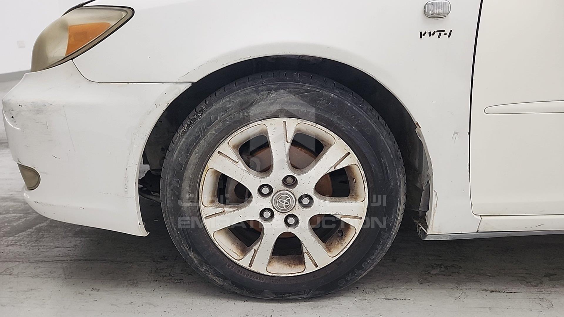 2004 TOYOTA CAMRY VIN: JTDBE32K940256749