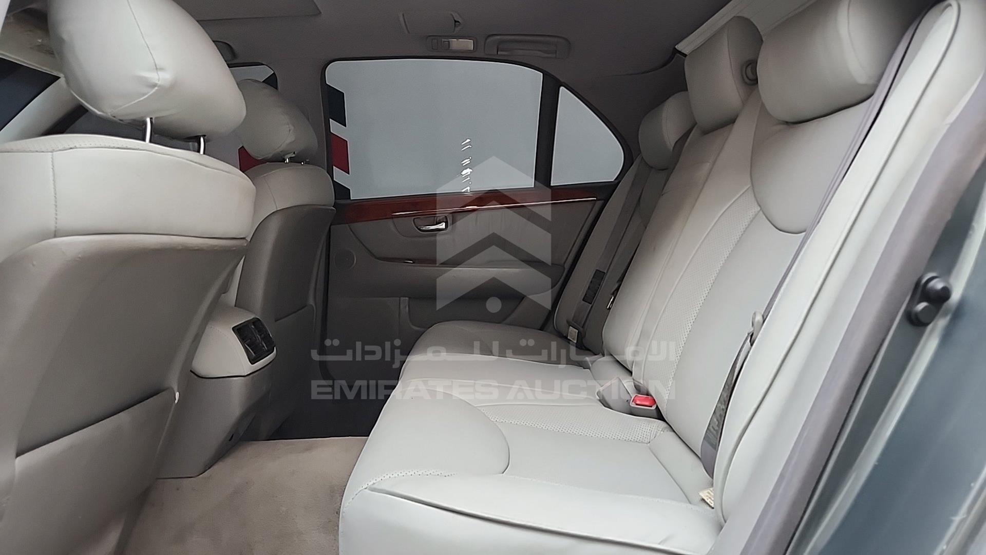 2004 LEXUS LS 430 VIN: JTHBN36F340136781