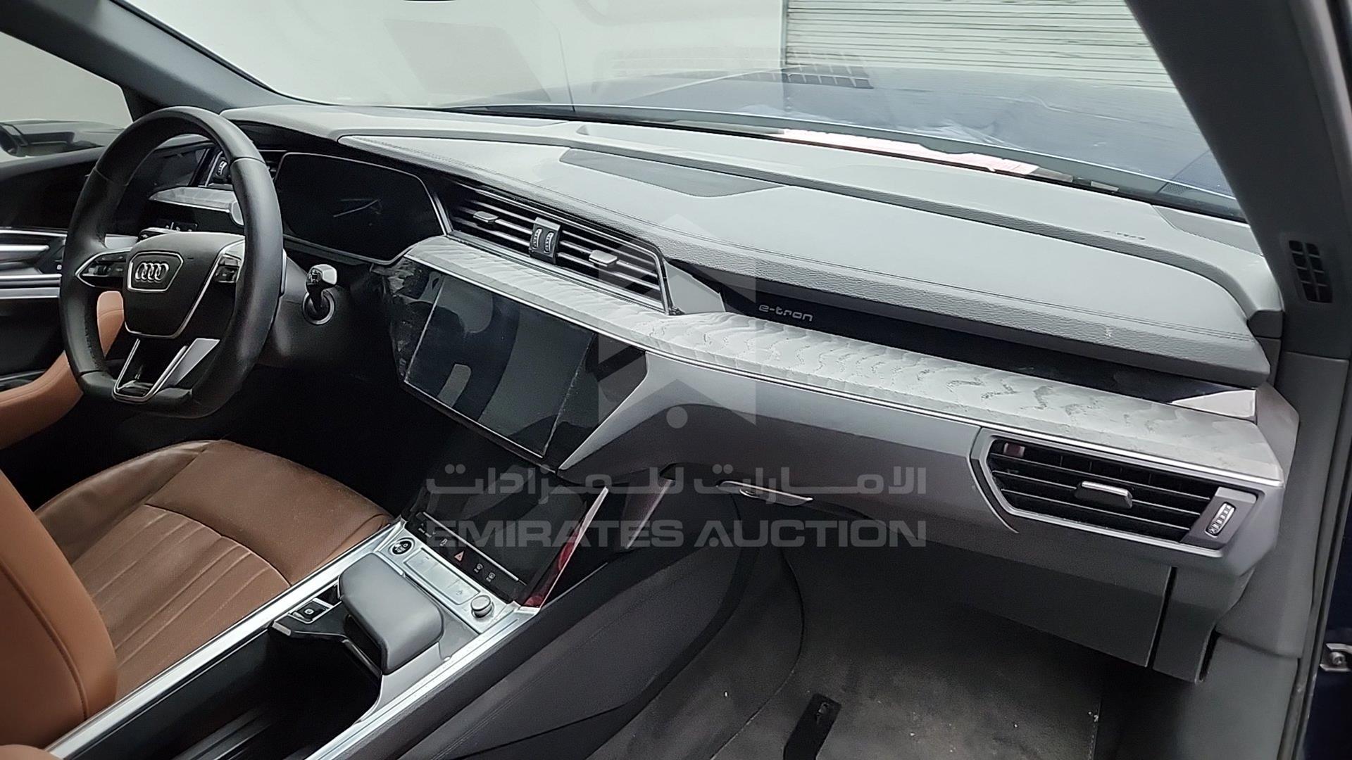 2022 AUDI E-TRON VIN: WA1ZZZGE0NB037591
