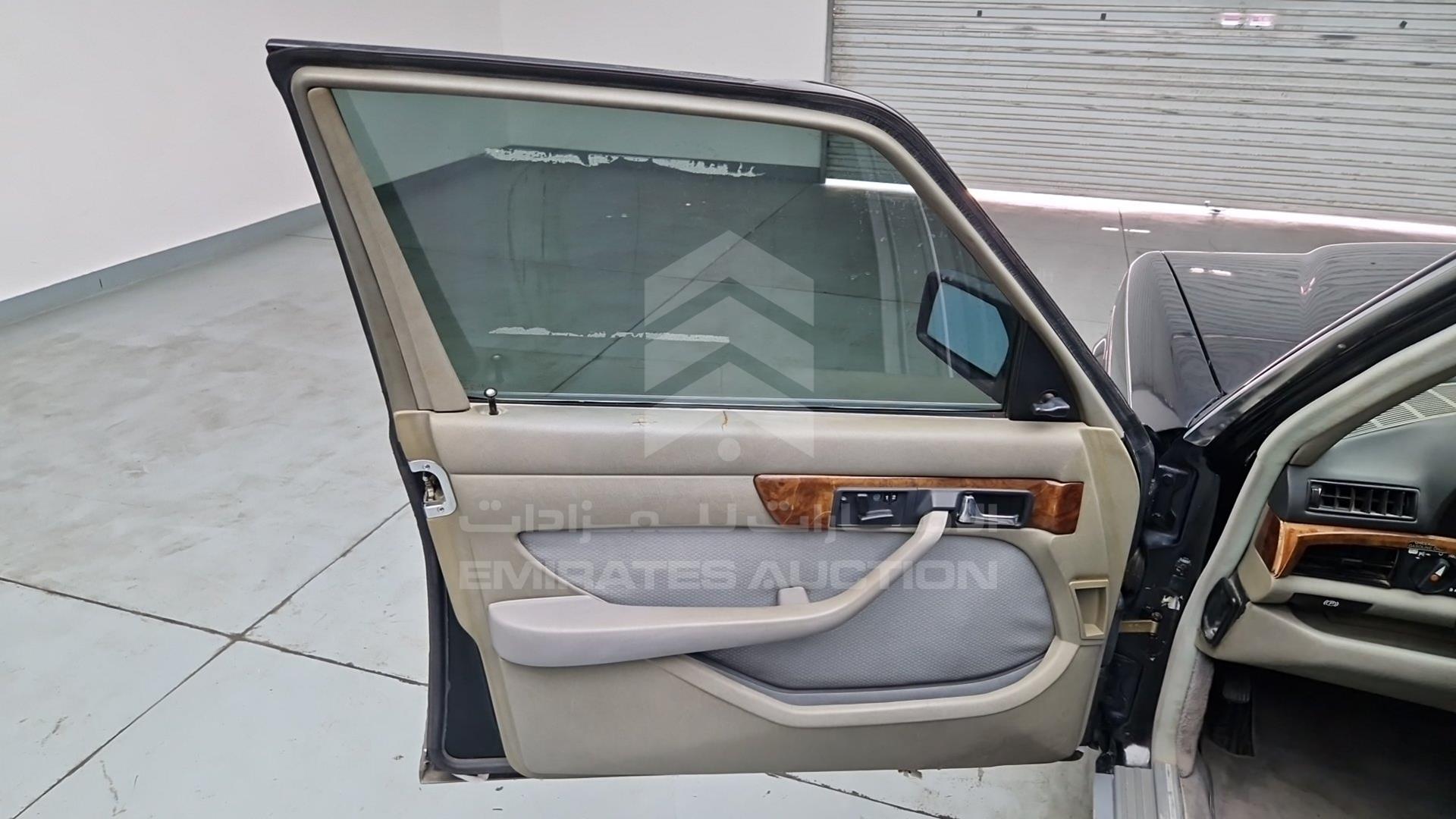 1985 MERCEDES SEL 500 VIN: WDBCA37D9FA128078