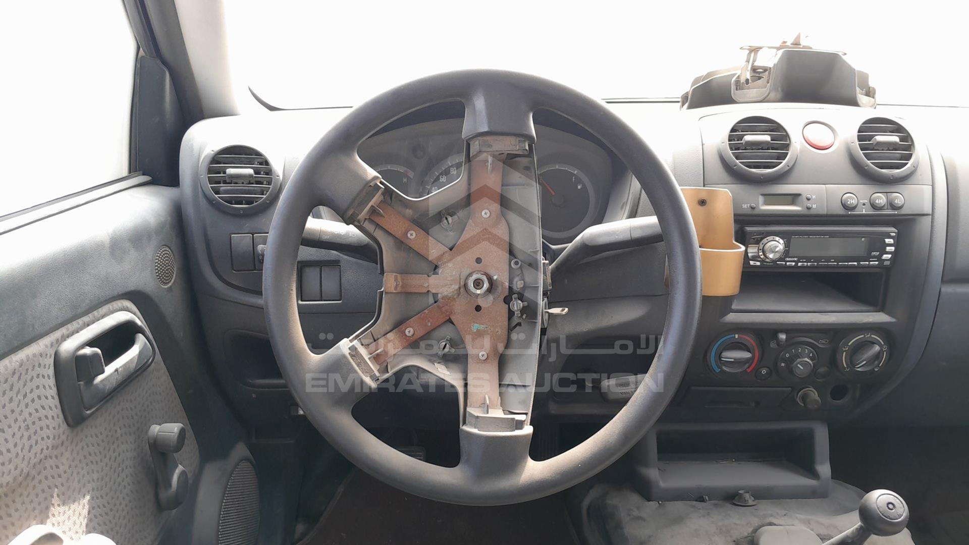 2008 ISUZU D-MAX VIN: MPAER33P88H568071