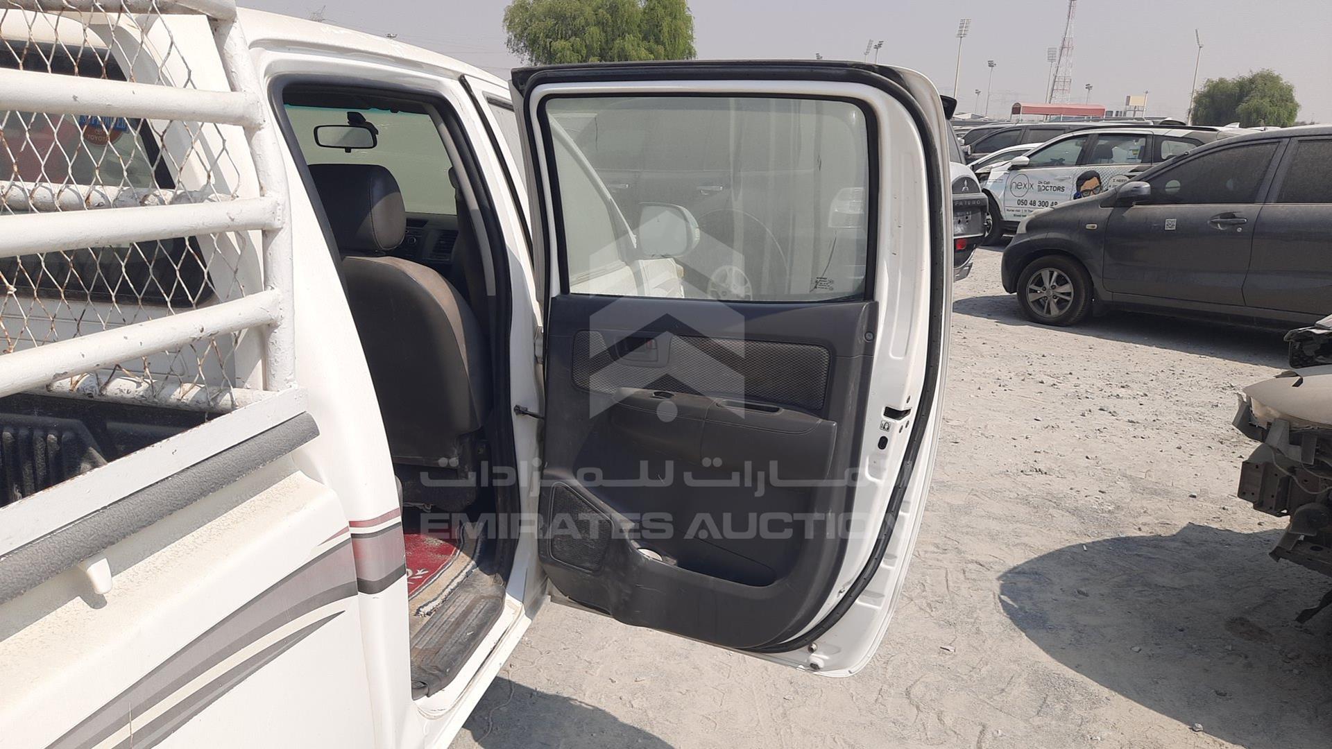 2014 TOYOTA HILUX VIN: MR0EX12G9E2352203