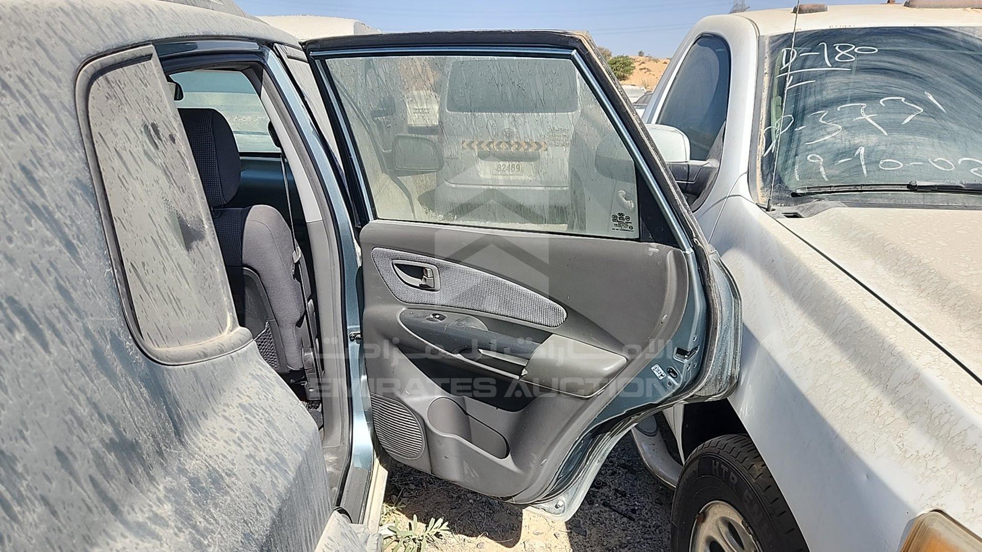 2006 HYUNDAI TUCSON VIN: KMHJM81D76U311639