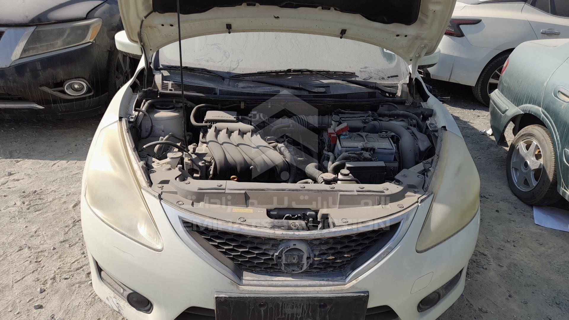 2015 NISSAN TIIDA VIN: MNTBC2C92F6008234