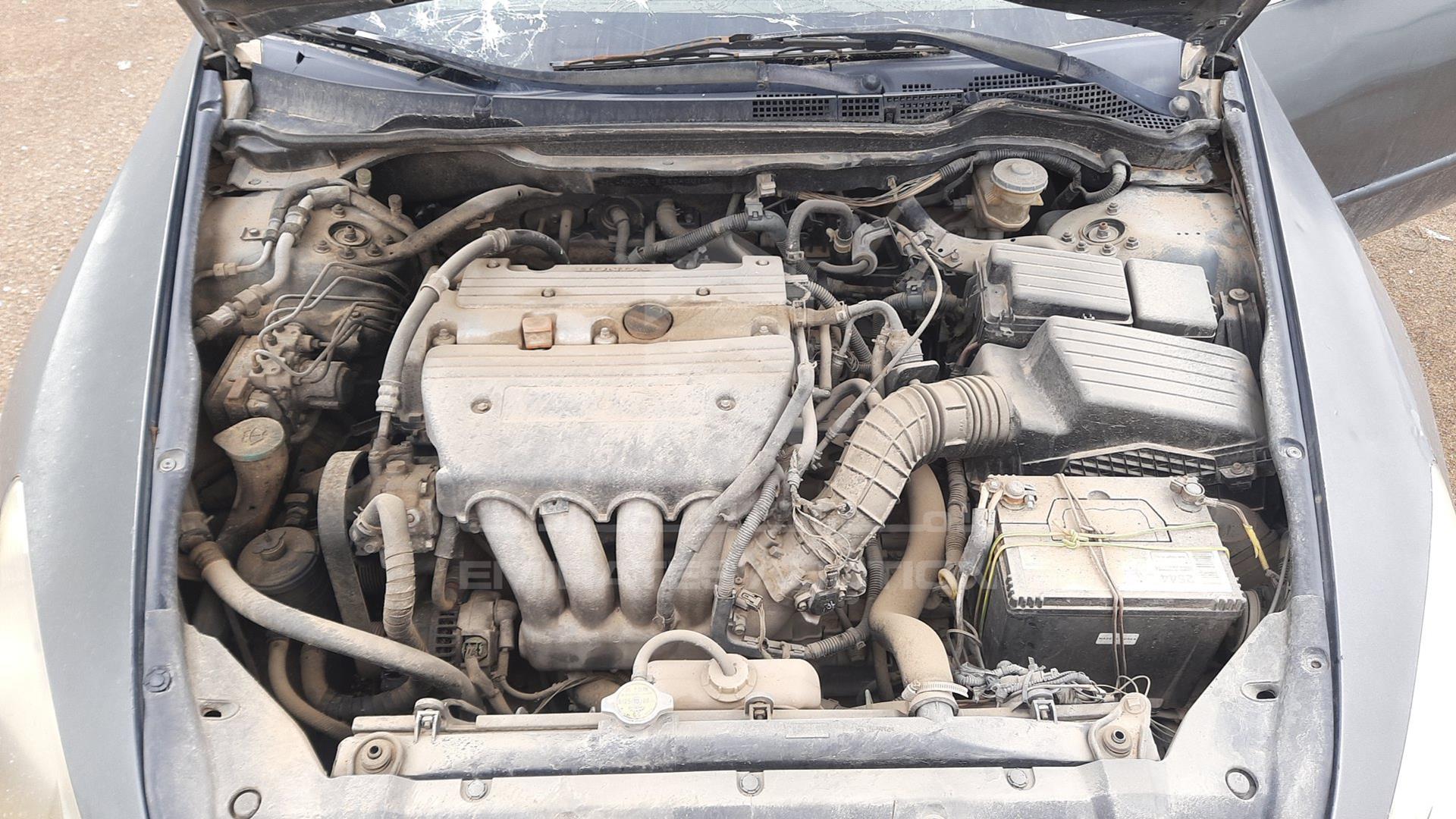 2005 HONDA ACCORD VIN: JHMCM56595C400192