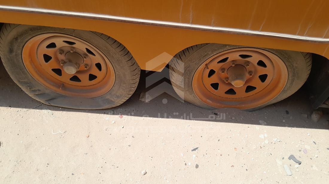 تريلر Food Truck — الباب الخلفي الأيمن — صورة 14