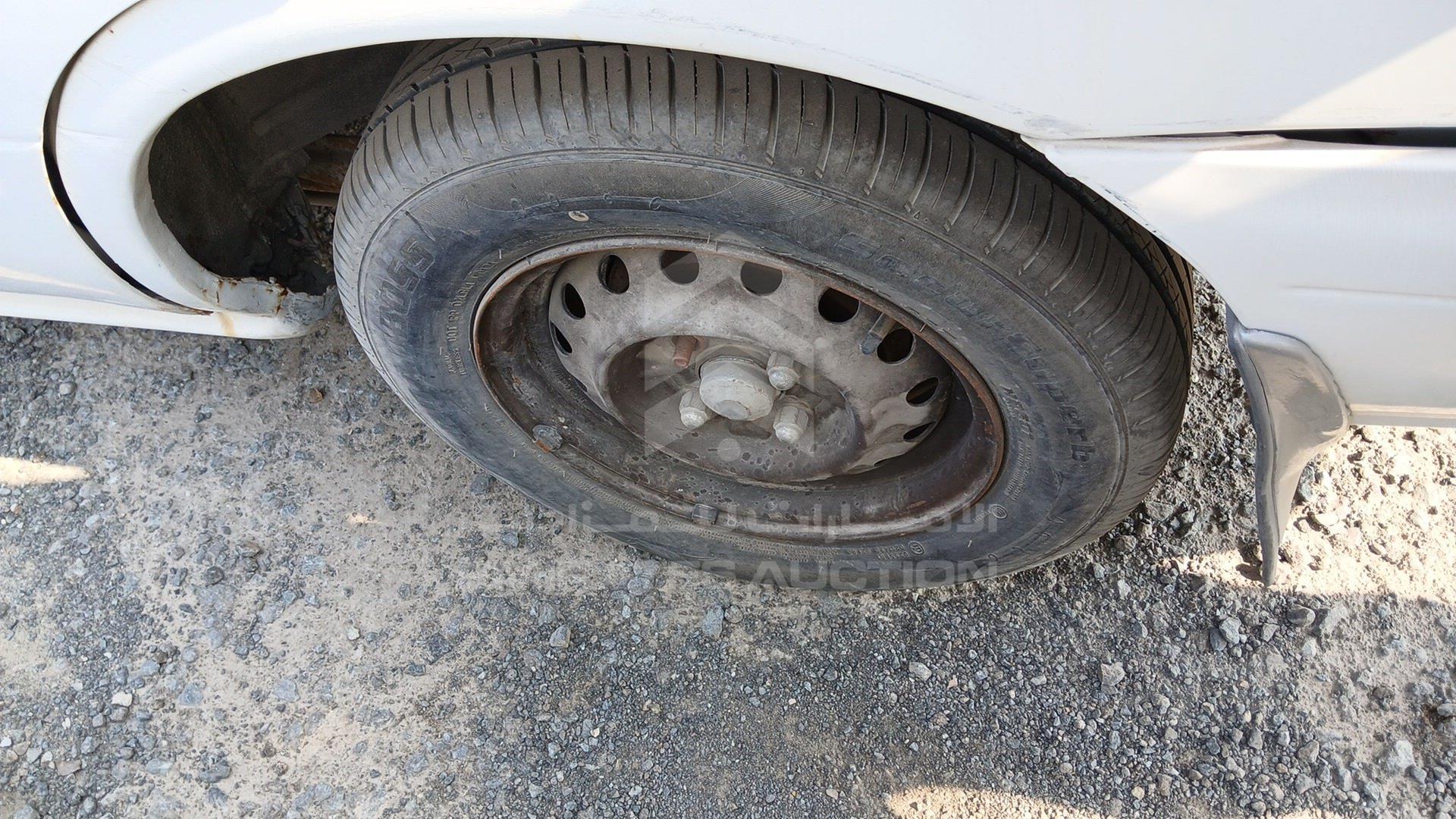 1999 NISSAN SUNNY VIN: JN1BB41S7XW009864