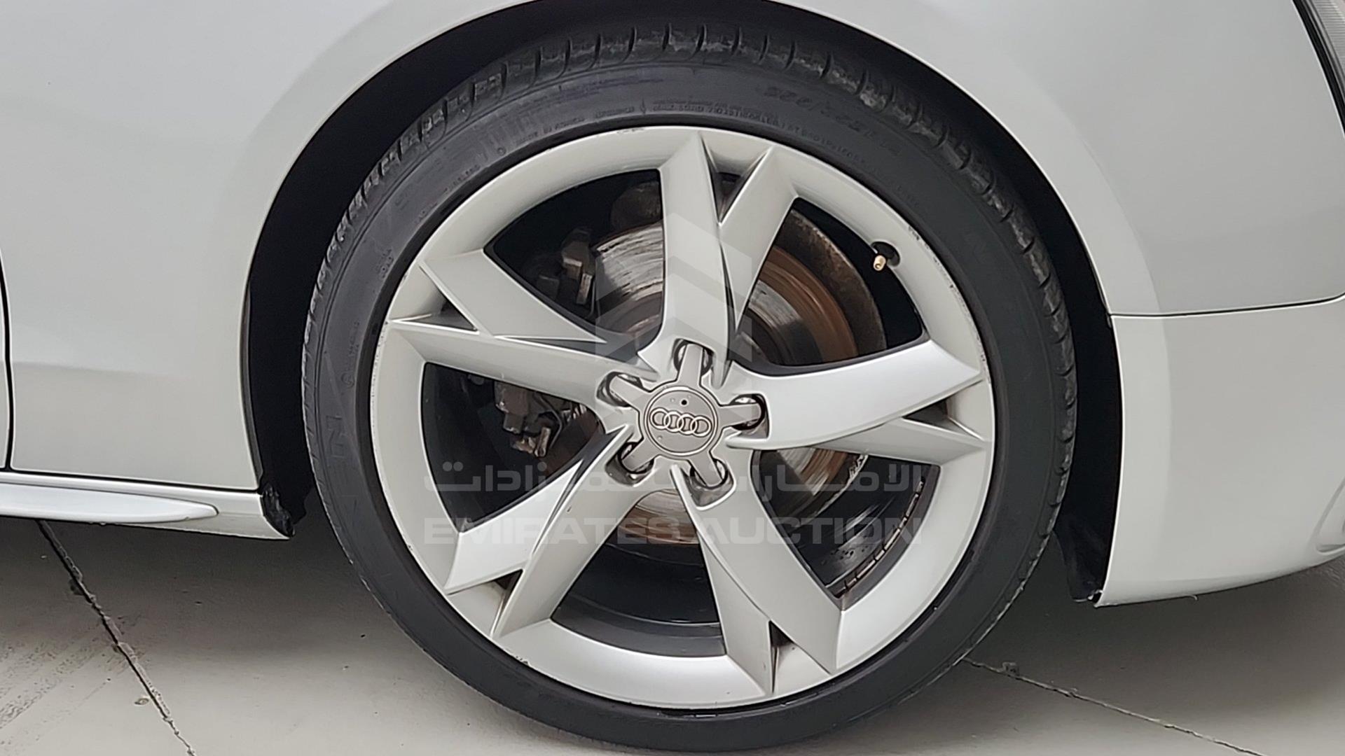 2013 AUDI A5 VIN: WAU8CDFR4DA018943
