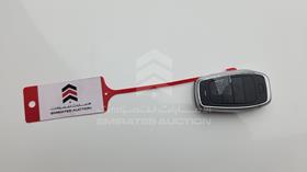 2021 Chevrolet Equinox — Keys — Photo 4 — Thumbnail