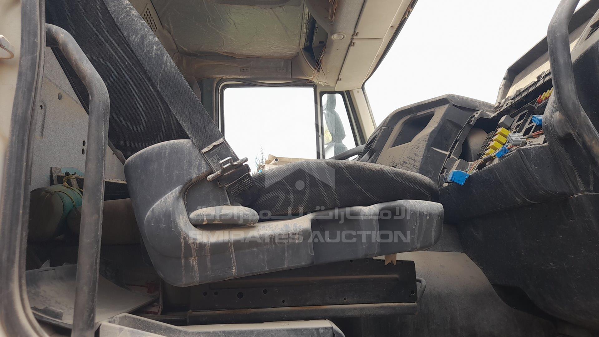 0 IVECO --- VIN: WJMF3TRS4EC282639