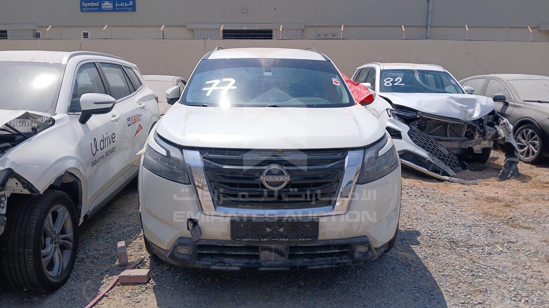 2024 Nissan Pathfinder — Full Front View — Photo 1