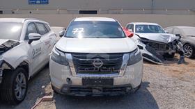 2024 Nissan Pathfinder — Full Front View — Photo 1 — Thumbnail