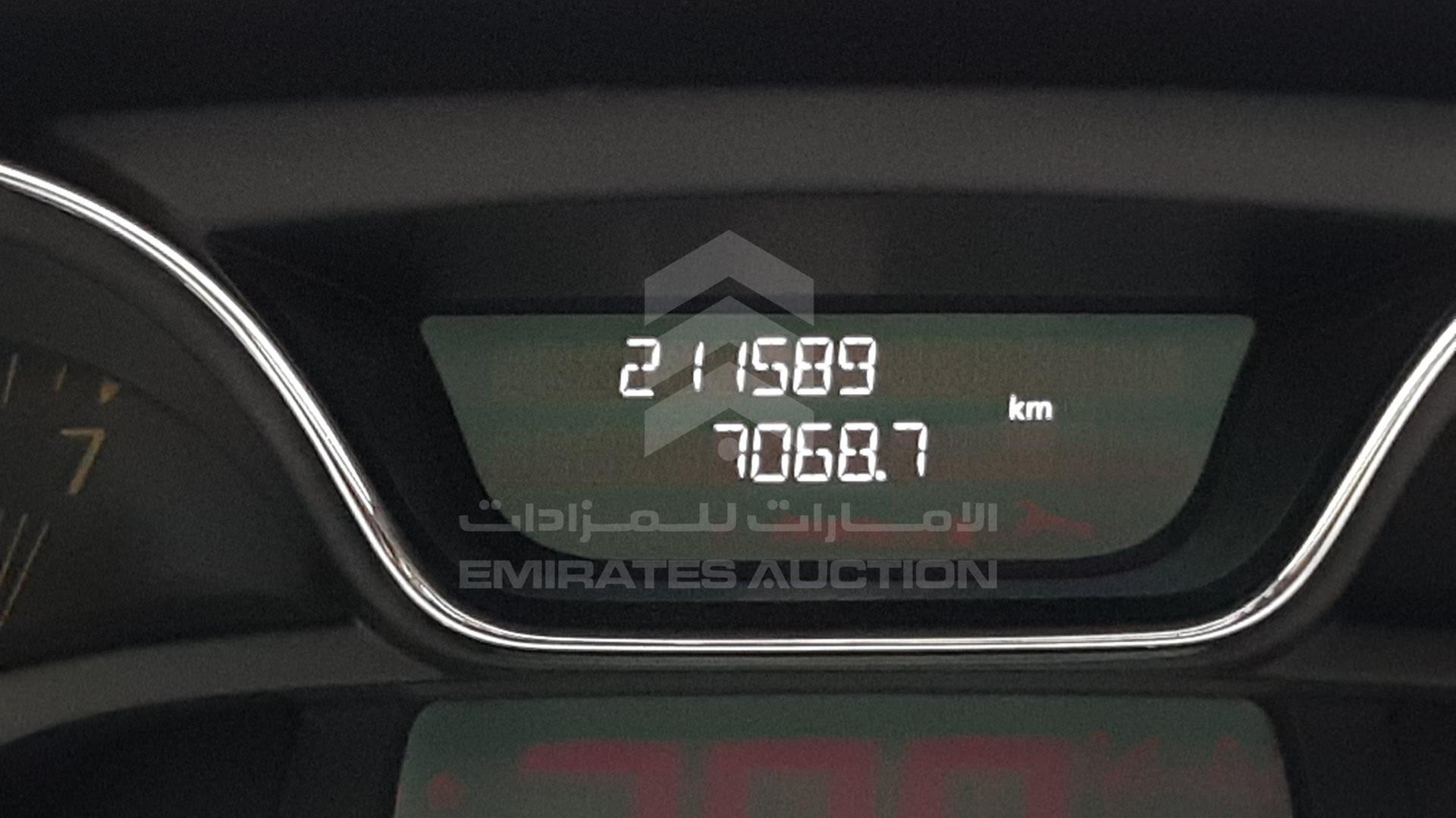 2015 RENAULT CAPTUR VIN: VF12RRHEXFW528782