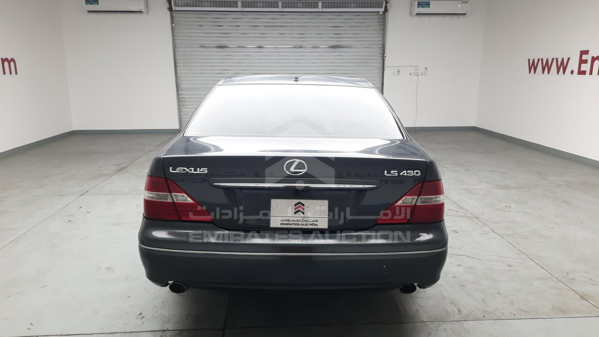 2004 LEXUS LS 430 VIN: JTHBN36F040132008