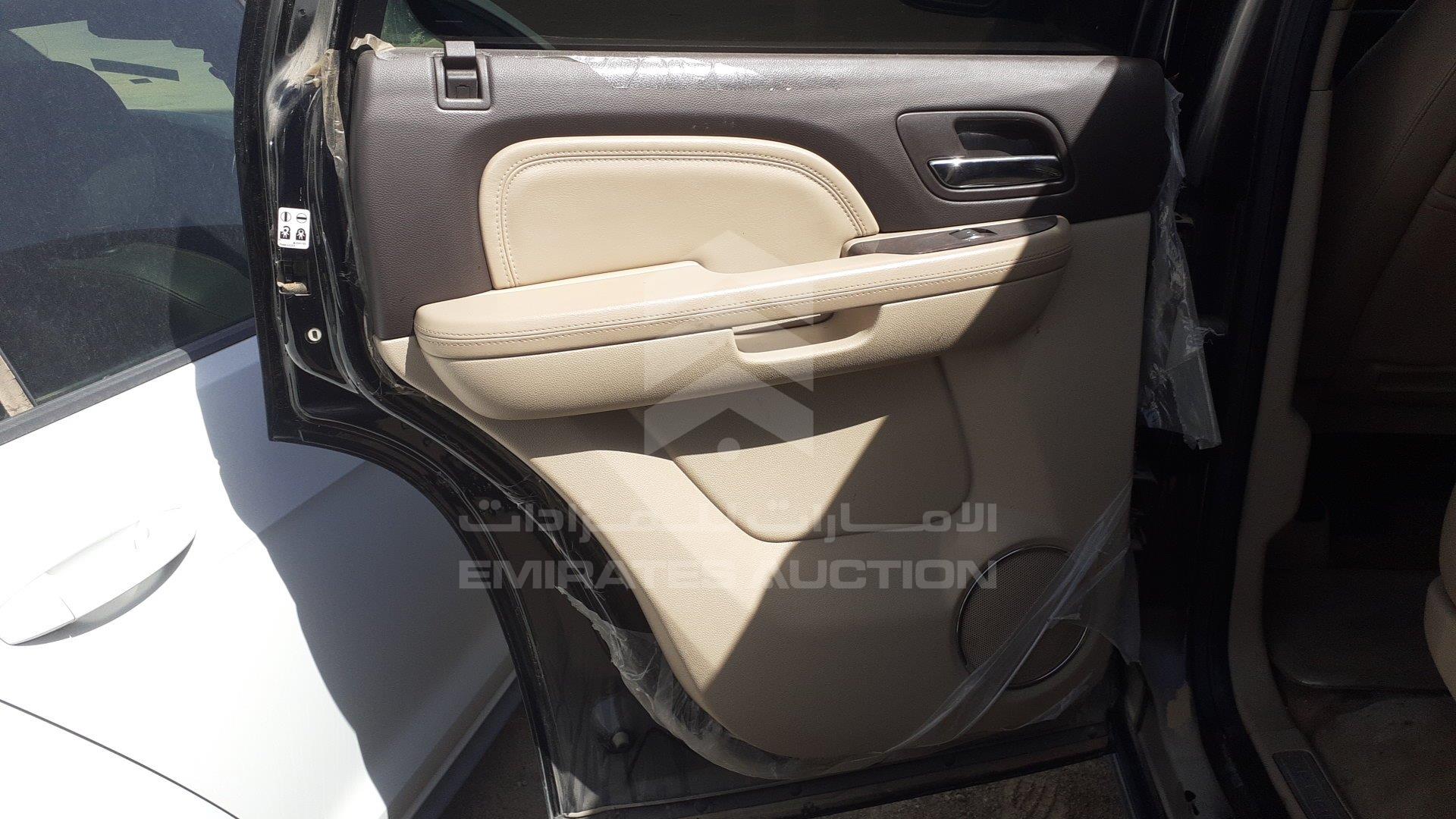1GKS27EF8CR172113 - 2012 GMC Yukon - #355113