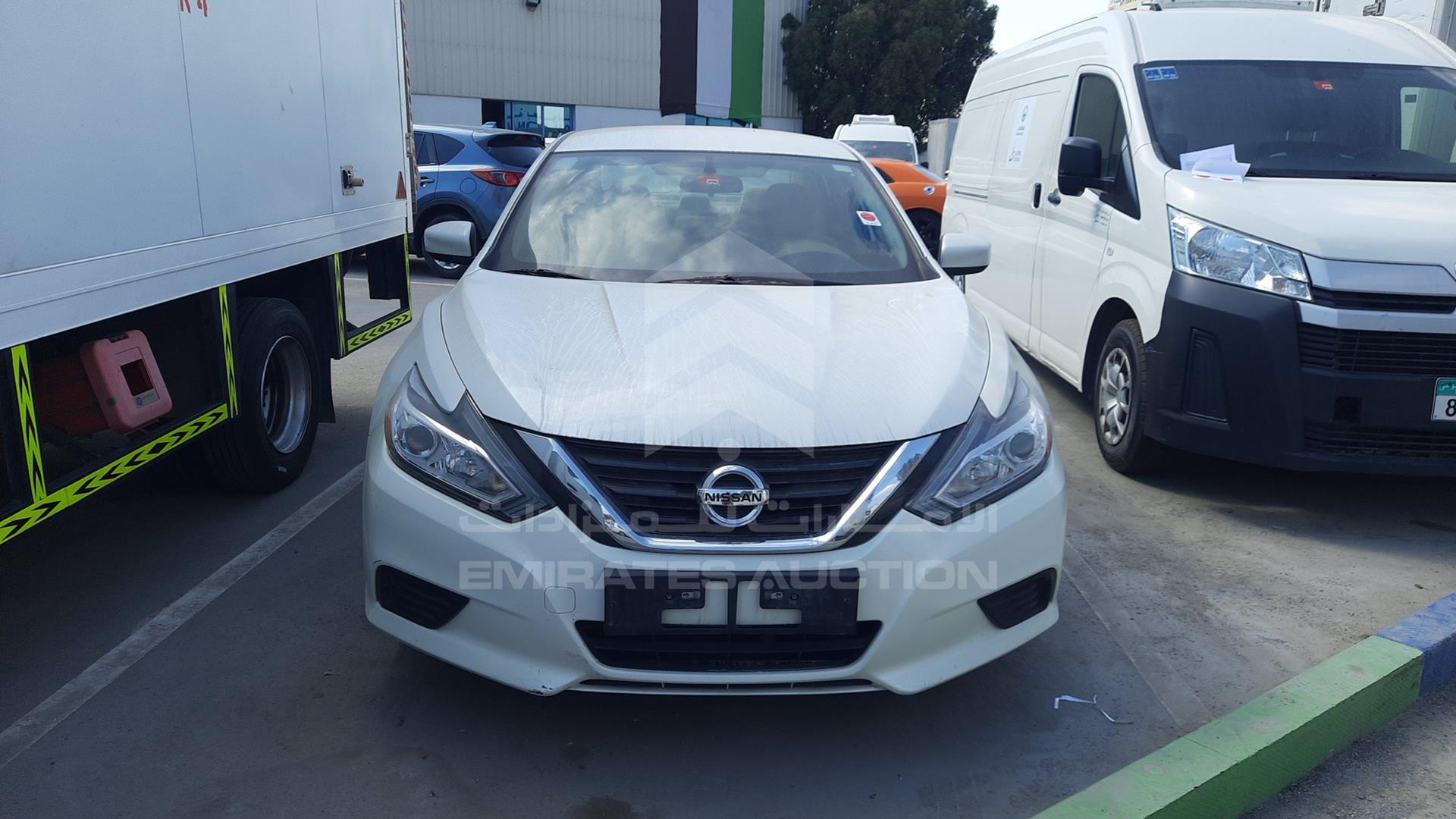 2018 NISSAN ALTIMA VIN: 1N4AL3A9XJC276105