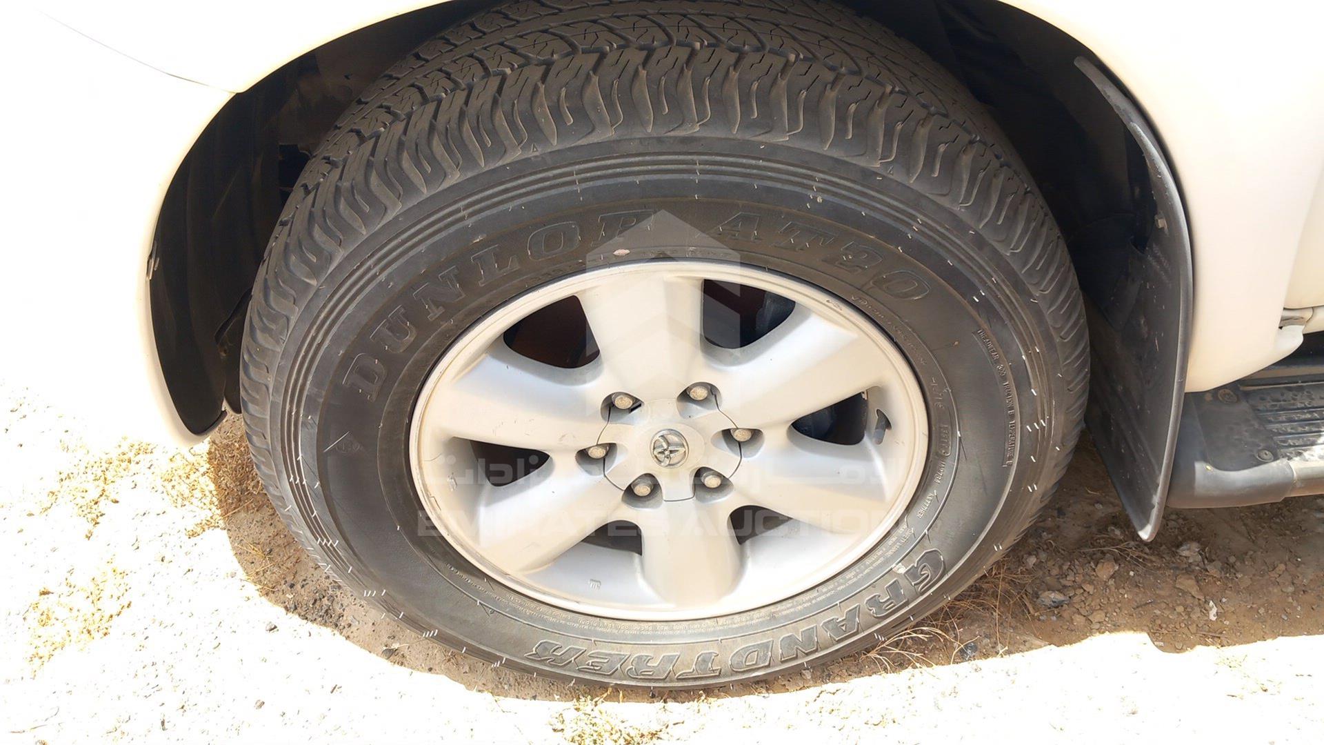 2009 TOYOTA FORTUNER VIN: MHFYU59G597009614