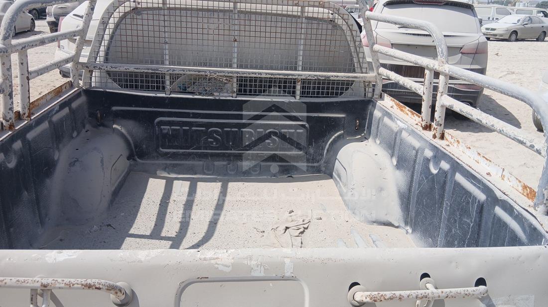 ميتسوبيشي L 200 2008 — زاوية صندوق السيارة — صورة 20