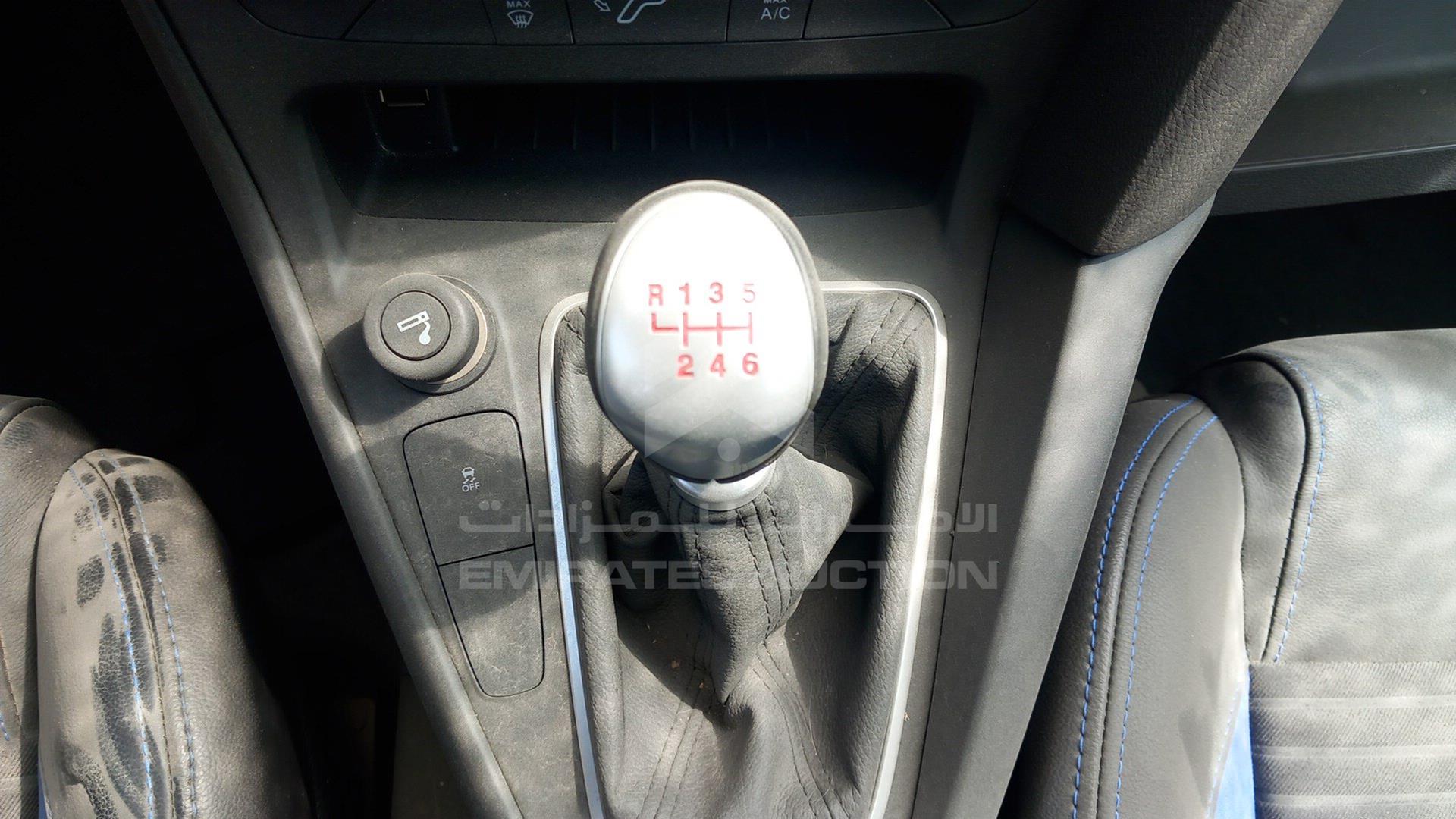 2018 FORD FOCUS VIN: WF0FC9KHXJLY52491