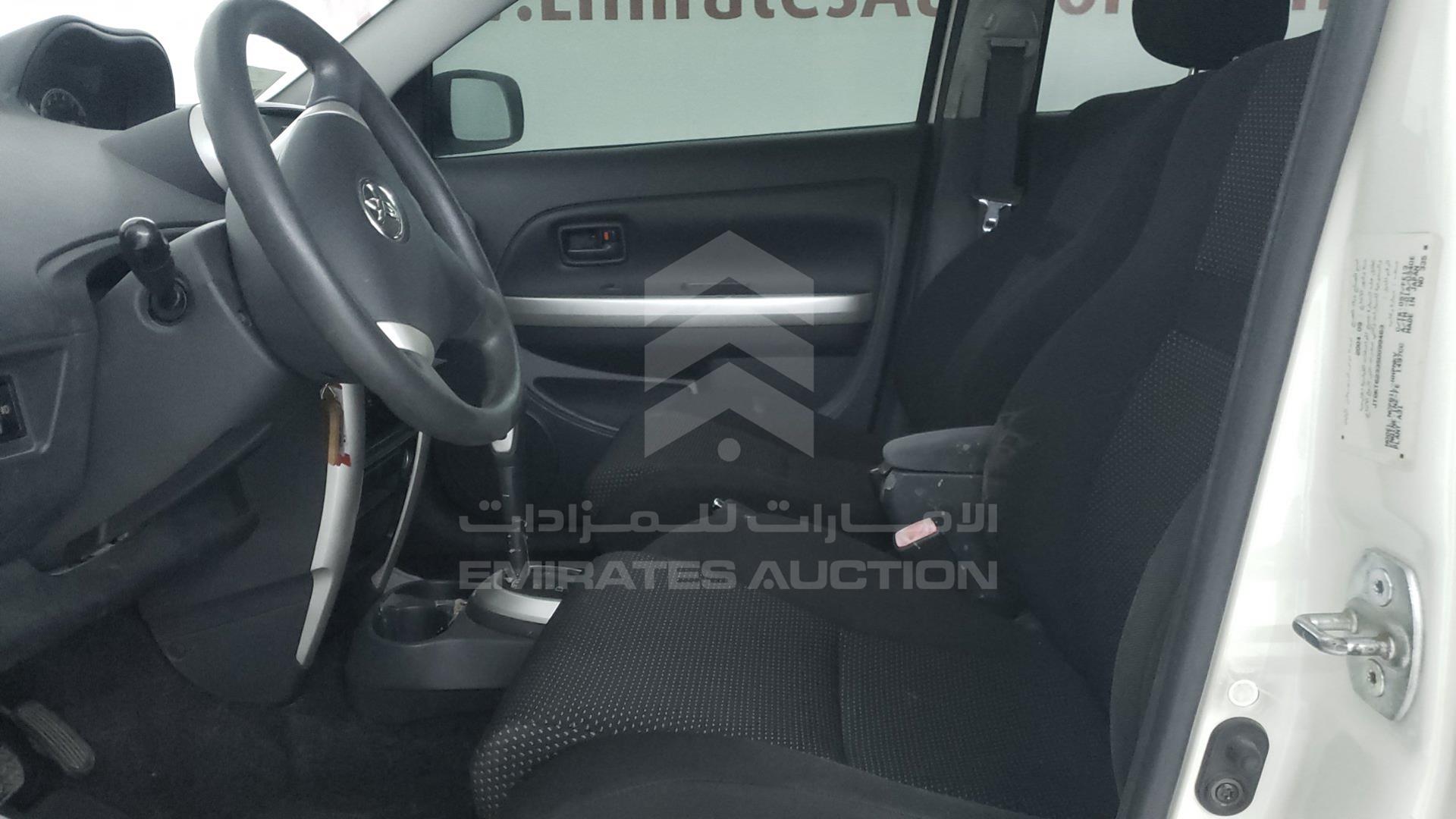 2005 TOYOTA XA VIN: JTDKT623350099463