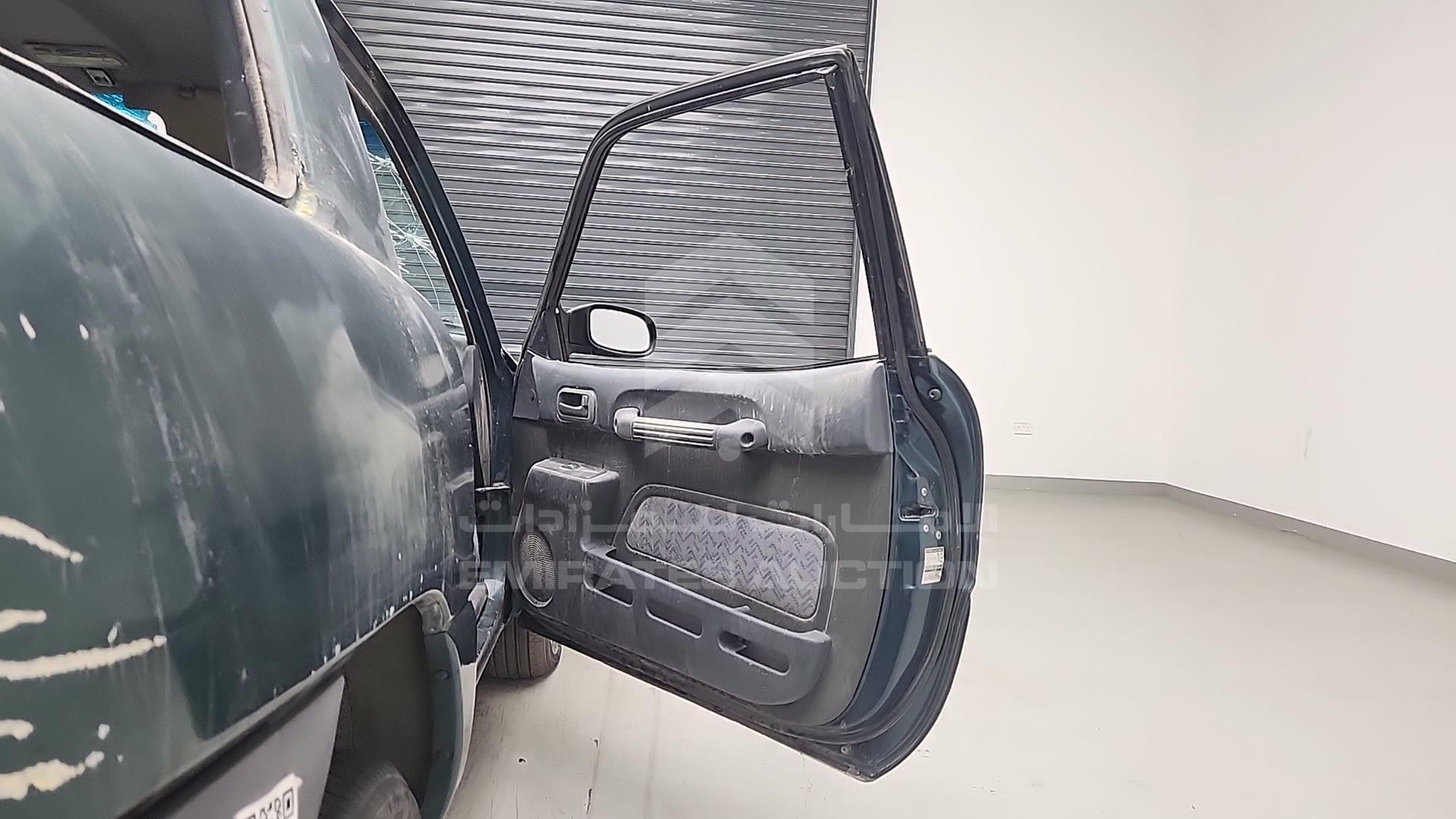 1994 TOYOTA RAV-4 VIN: SXA100010495