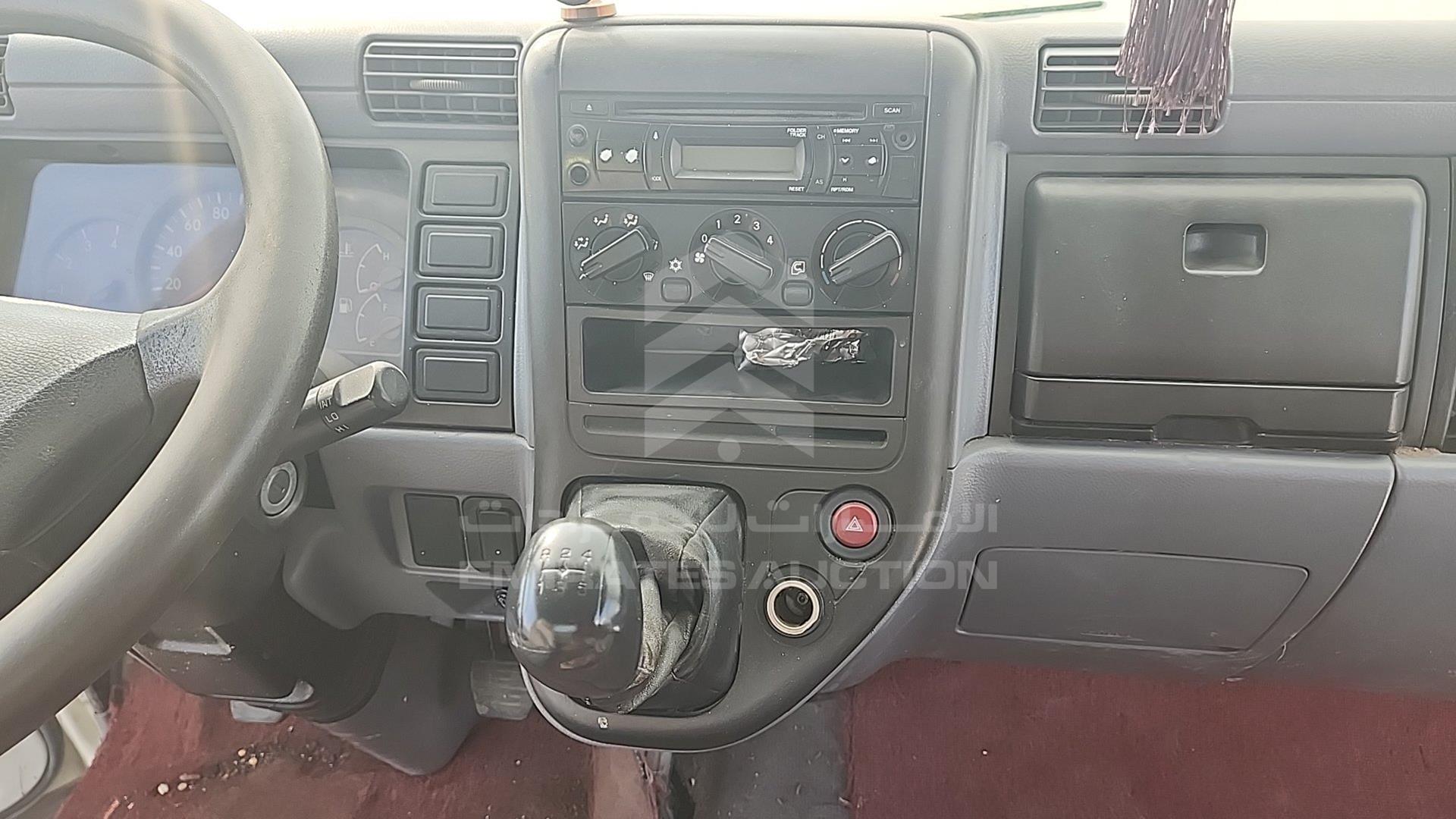 2016 MITSUBISHI CANTER VIN: JL7B6G1P8GK013818